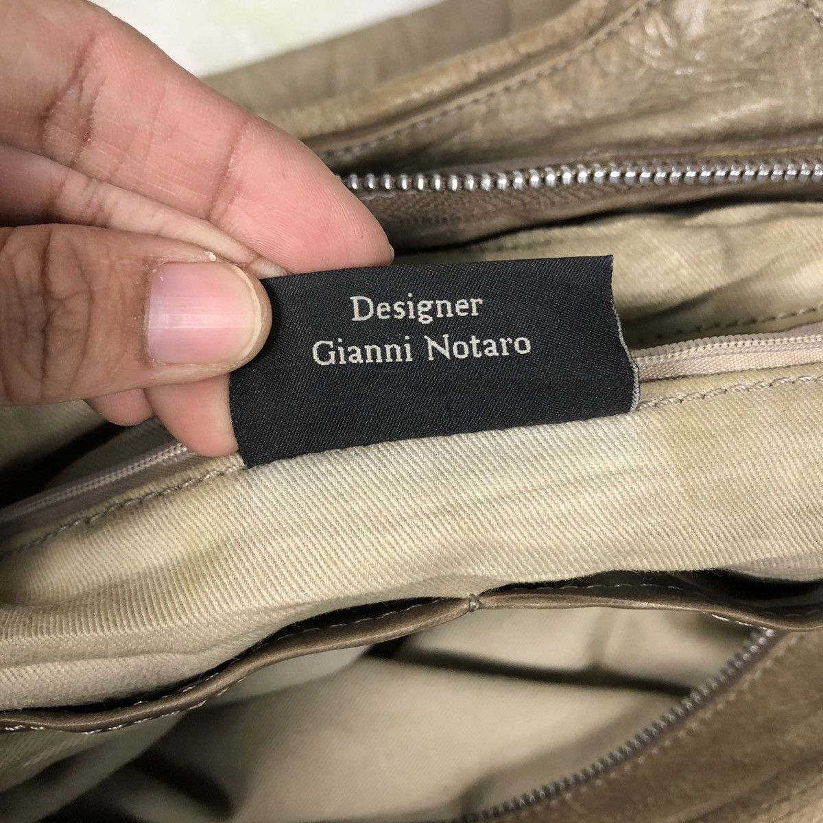 Vintage 📌Vintage Genuine Leather Bag Carol J Designer Gianni Notaro Size ONE SIZE - 18 Thumbnail