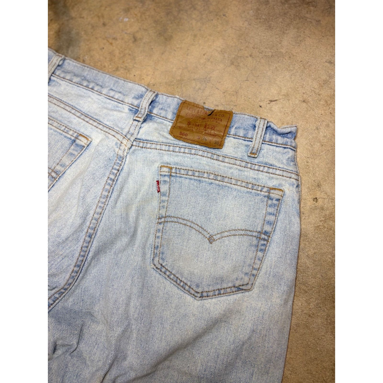 Levi's VTG Levi’s 560 Loose Fit High Rise Light Jeans USA Made 36 Size US 36 / EU 52 - 16 Thumbnail