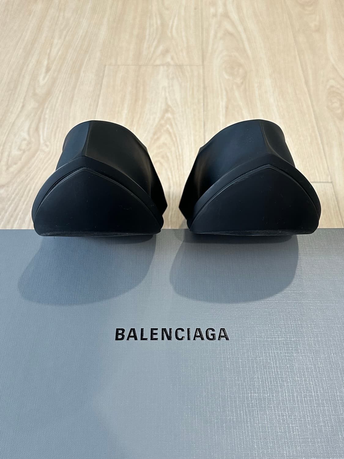 Balenciaga Balenciaga Space Shoes Matte Black Size US 8.5 / EU 41-42 - 6 Thumbnail