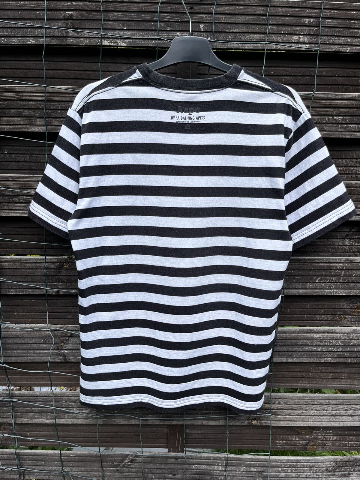 Aape 🔴 AAPE BY A BATHING APE BAPE STRIPED TEE LOGO OG SHIRT Size US M / EU 48-50 / 2 - 8 Thumbnail