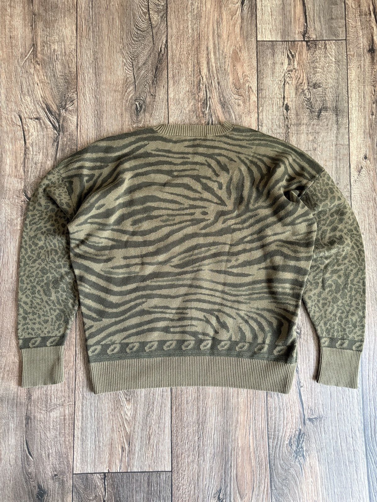 Ralph Lauren Black Label Ralph Lauren Black Label Zebra Army Pattern Sweater Size M Size M / US 6-8 / IT 42-44 - 8 Thumbnail