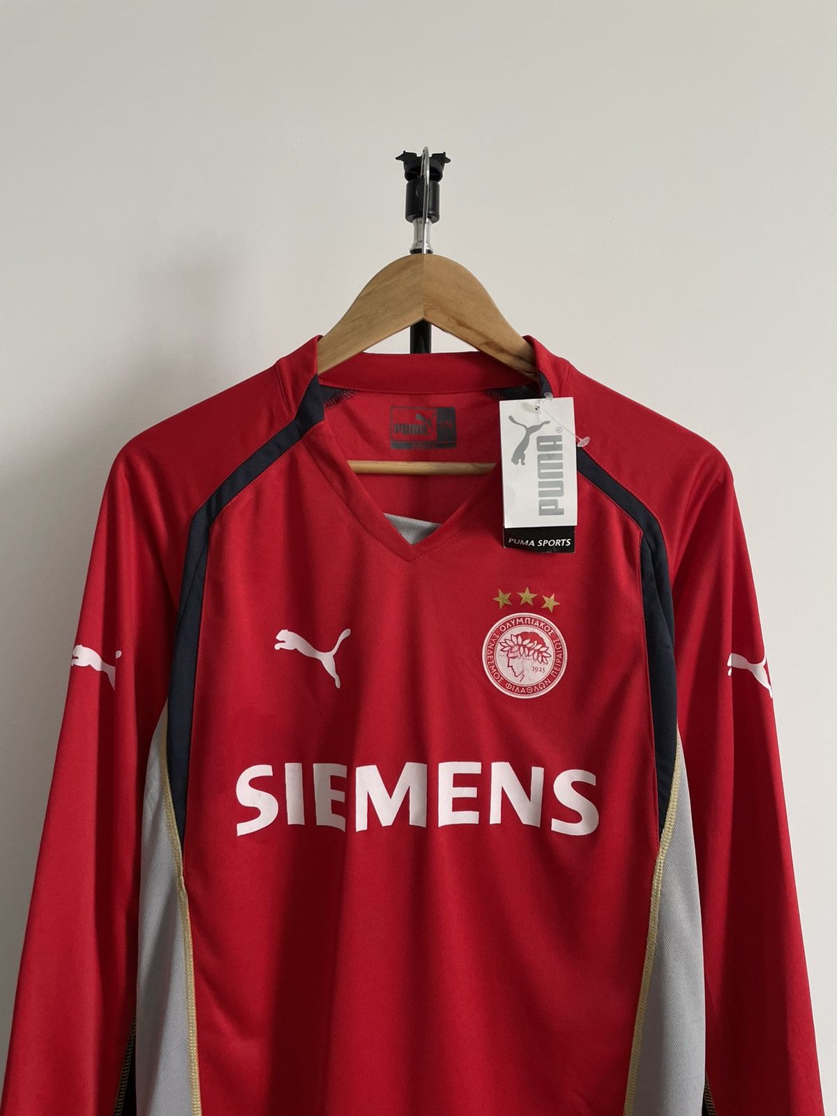 Puma Vintage Puma Olympiacos 2005/2006 Goalkeeper Football Shirt Size US S / EU 44-46 / 1 - 2 Thumbnail