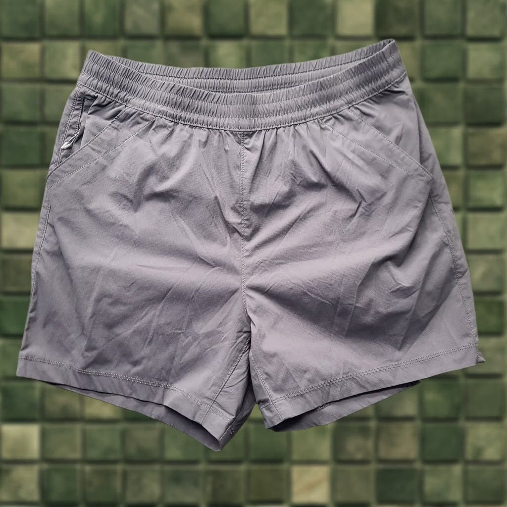 Vintage Duluth AKHG Shorts Womens 12 Regular High Rise Outdoor Stretch Chino Gray Nylon Spandex Moisture Wicking Pockets Slim/Regular Fit Size 34" / US 12 / IT 48 - 1 Thumbnail