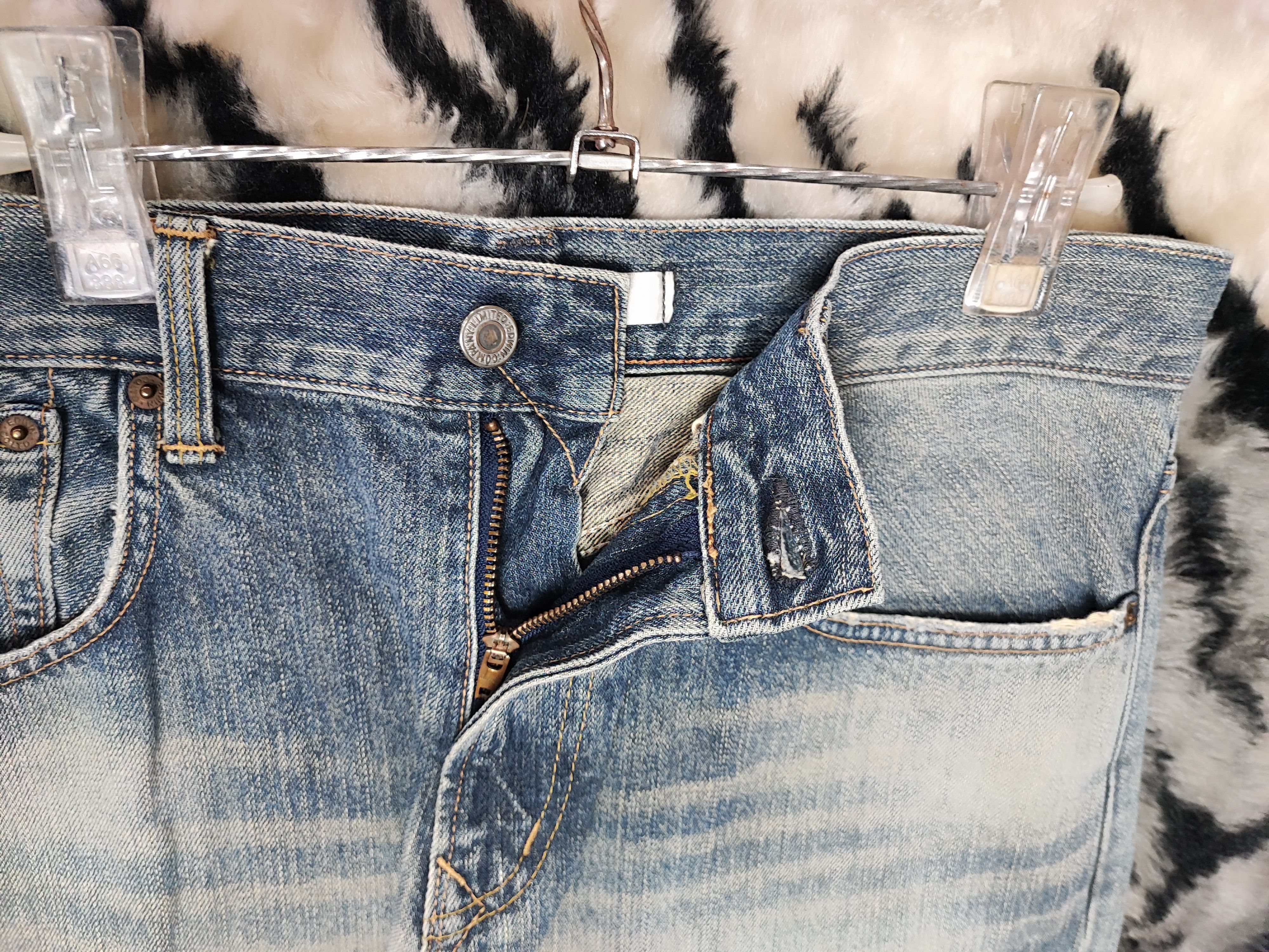 Edwin Vintage 90s Edwin Xv Faded Wash Whiskers Distressed Relaxed Size US 34 / EU 50 - 8 Thumbnail