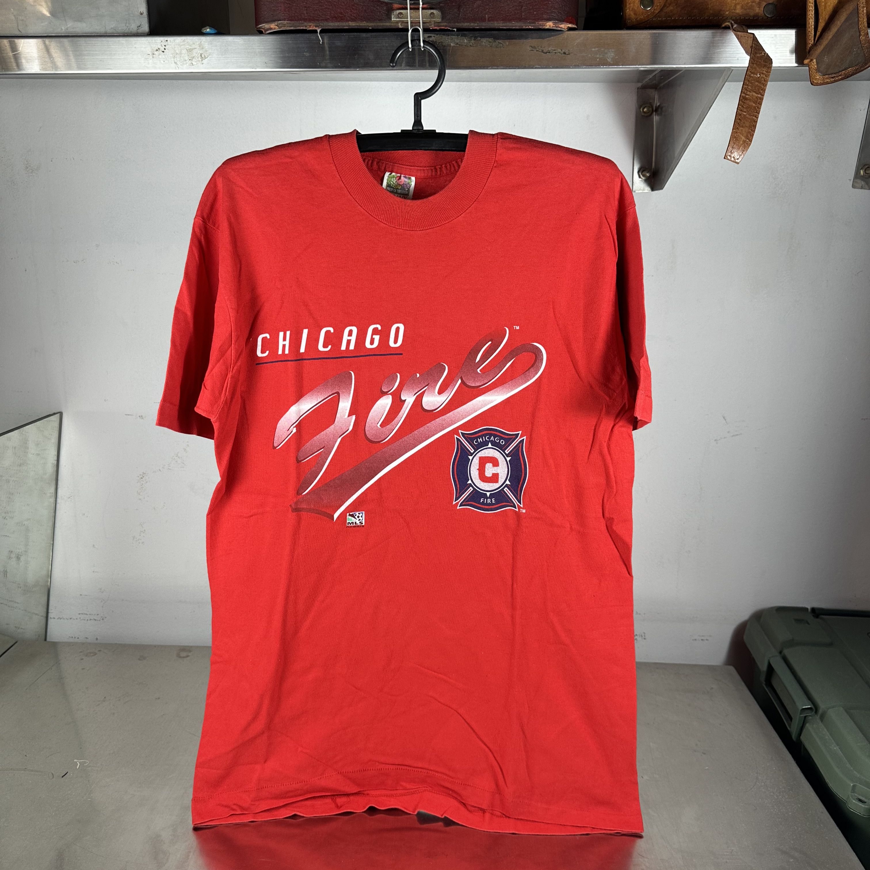 Vintage 1999 Chicago Fire FC MLS Soccer Club Single Stitch T-Shirt Size US L / EU 52-54 / 3 - 1 Thumbnail