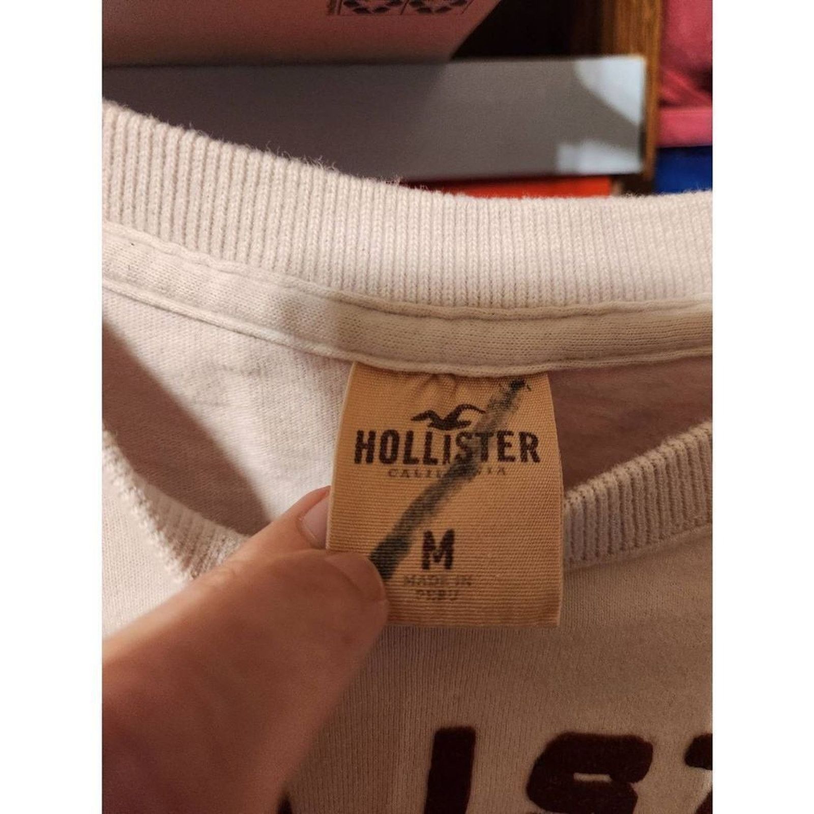 Hollister Hollister M mens top custom shapes Size US M / EU 48-50 / 2 - 9 Thumbnail