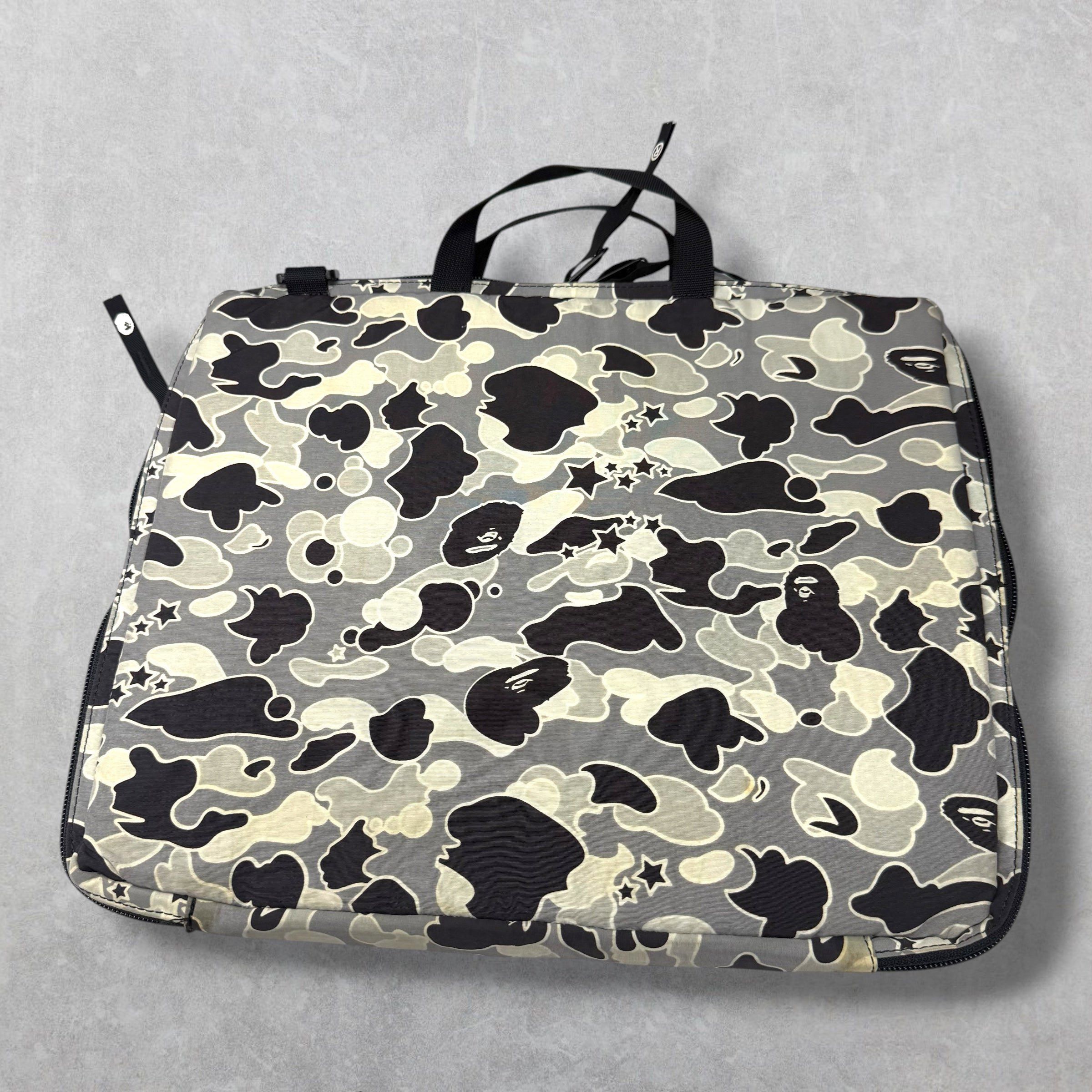 Bape Bape Grey Sta Camo Top Handle Laptop Case Size ONE SIZE - 3 Thumbnail