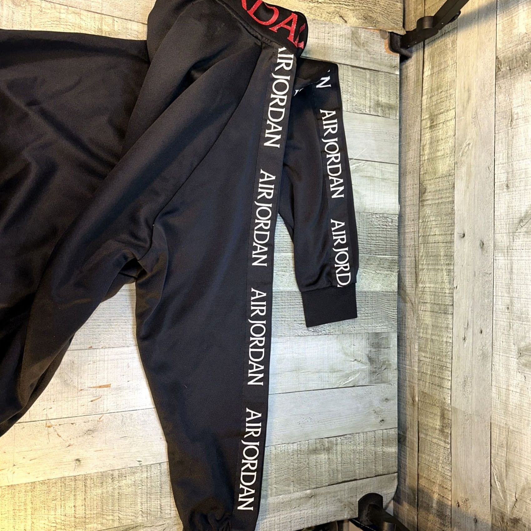 Jordan Brand VINTAGE Air Jordan Track Jacket Men XL Black Red Jumpman Full Zip Logo 90s 2000s Size US XL / EU 56 / 4 - 6 Thumbnail