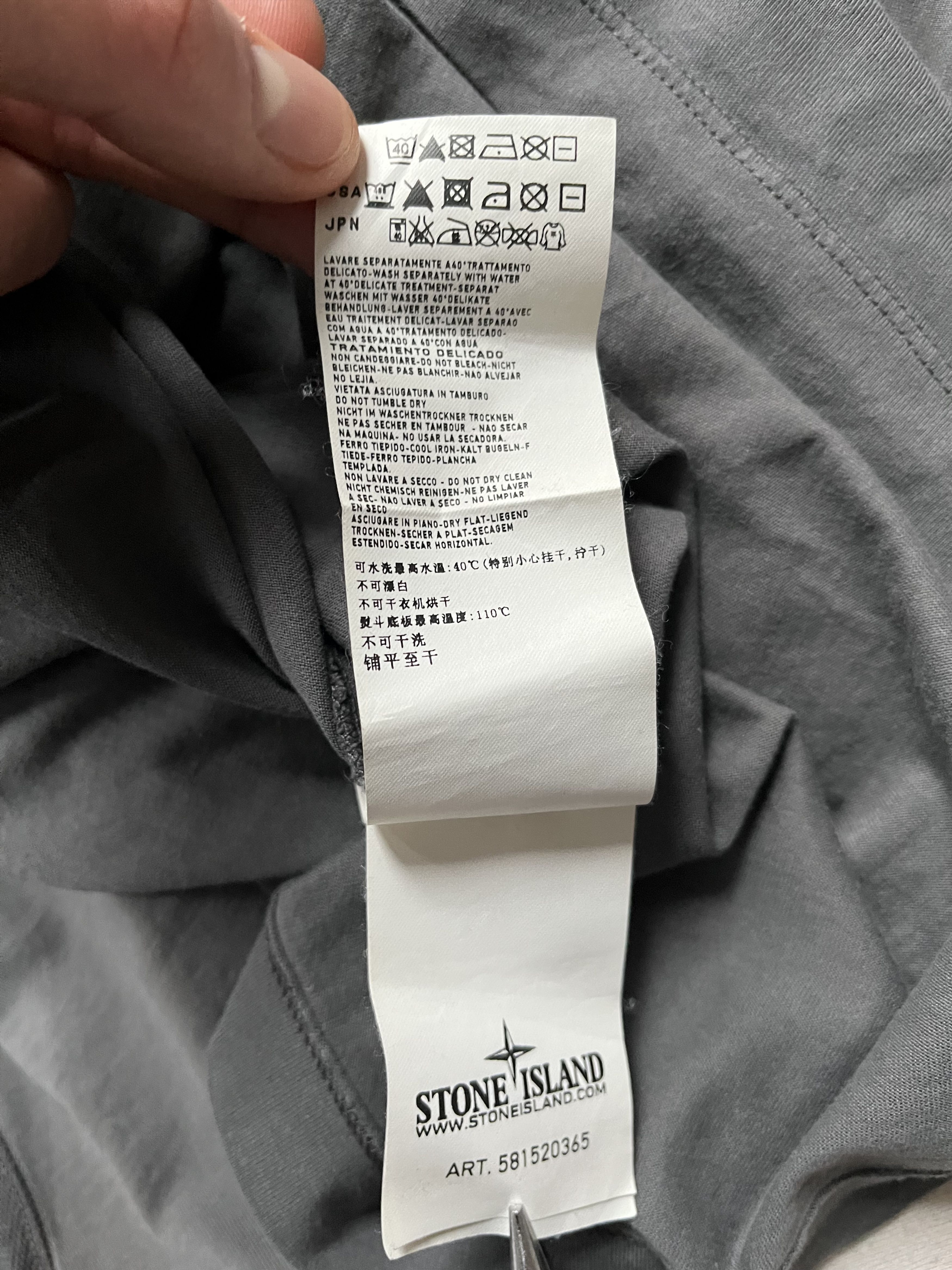 Stone Island Reflective Logo Grey T-Shirt Size US L / EU 52-54 / 3 - 9 Thumbnail