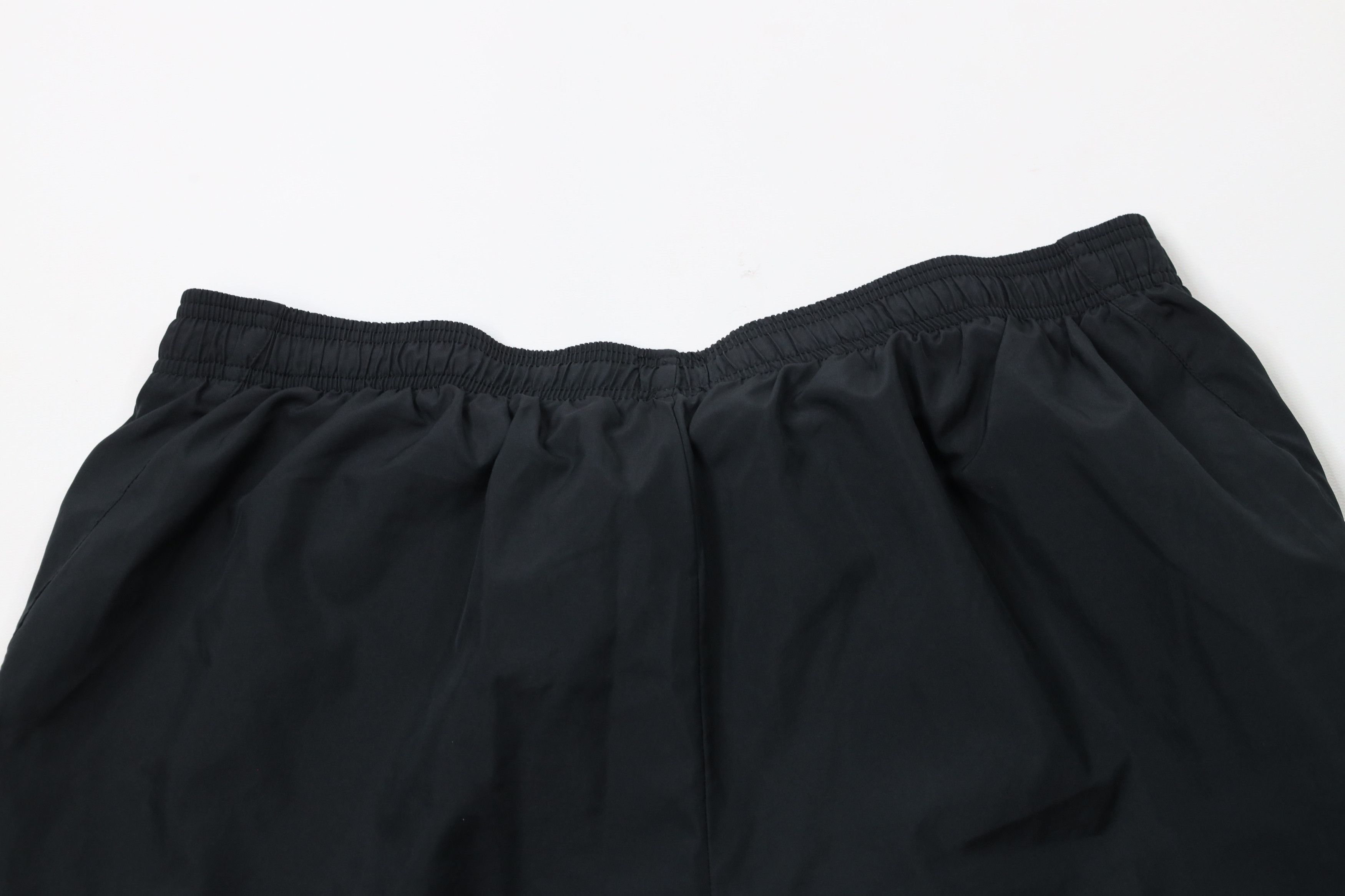 Champion × Vintage Vintage 90s Champion Classic Logo Running Soccer Shorts Size US 34 / EU 50 - 10 Thumbnail