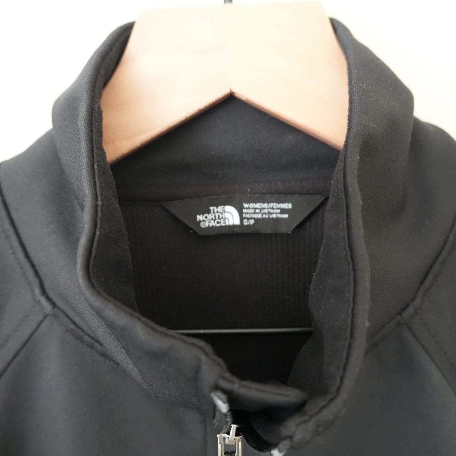 The North Face The North Face Jacket Women's S Black Size S / US 4 / IT 40 - 7 Thumbnail