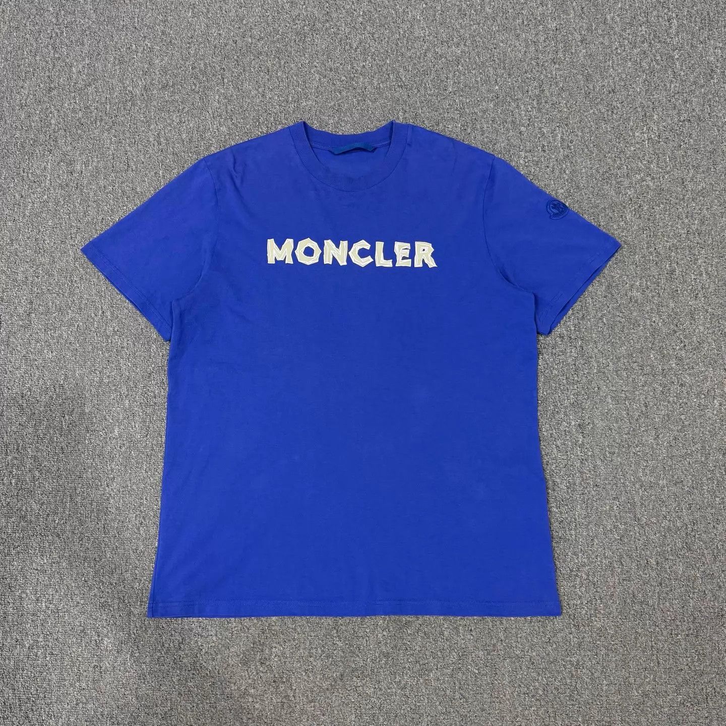 Moncler Moncler Blue Chest Logo Short Sleeve Tee L 99 New Size L / US 10 / IT 46 - 1 Thumbnail
