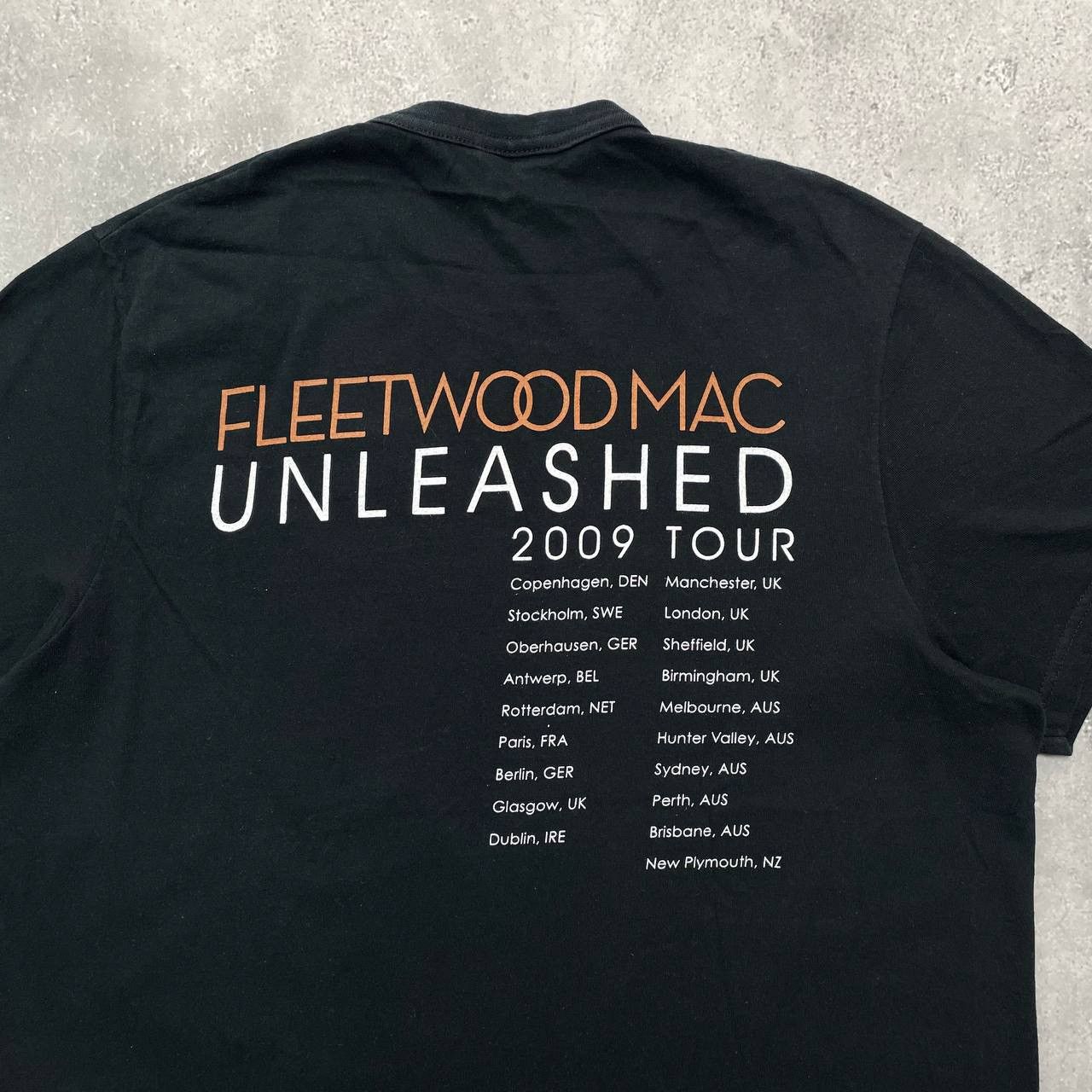 Band Tees Fleetwood Mac Unleashed 2009 Tour T Shirt Size US L / EU 52-54 / 3 - 16 Thumbnail