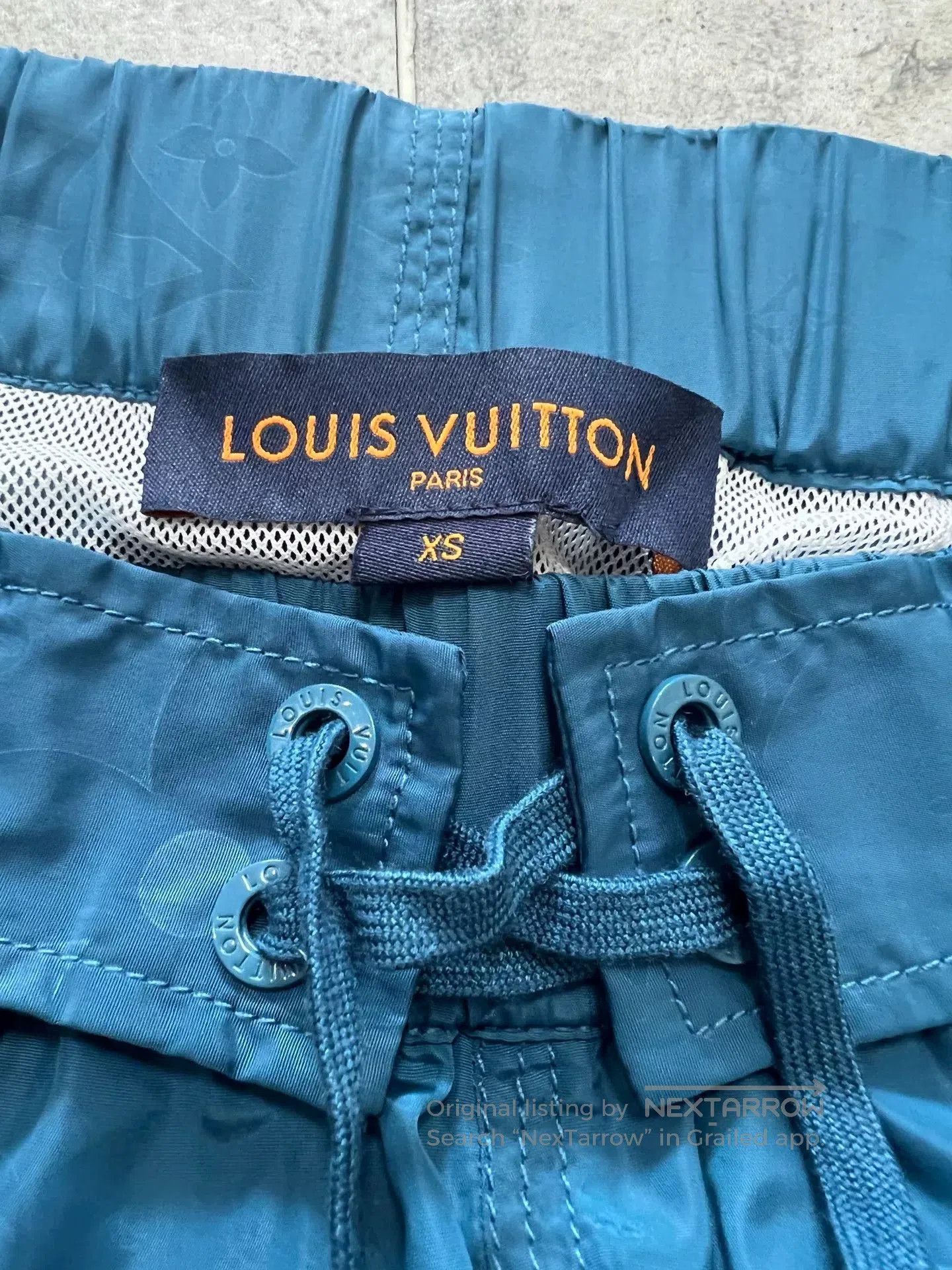 Louis Vuitton Louis Vuitton Logo 3D Beach Shorts. Size US 26 / EU 42 - 9 Thumbnail