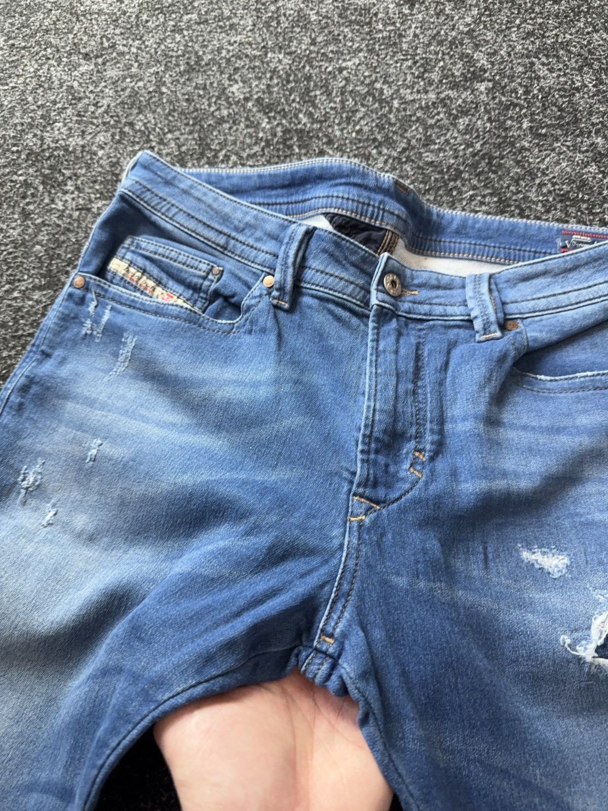 Diesel 00s Y2K Diesel Distressed Jeans Slim Stretch Denim Blue Size US 32 / EU 48 - 8 Thumbnail