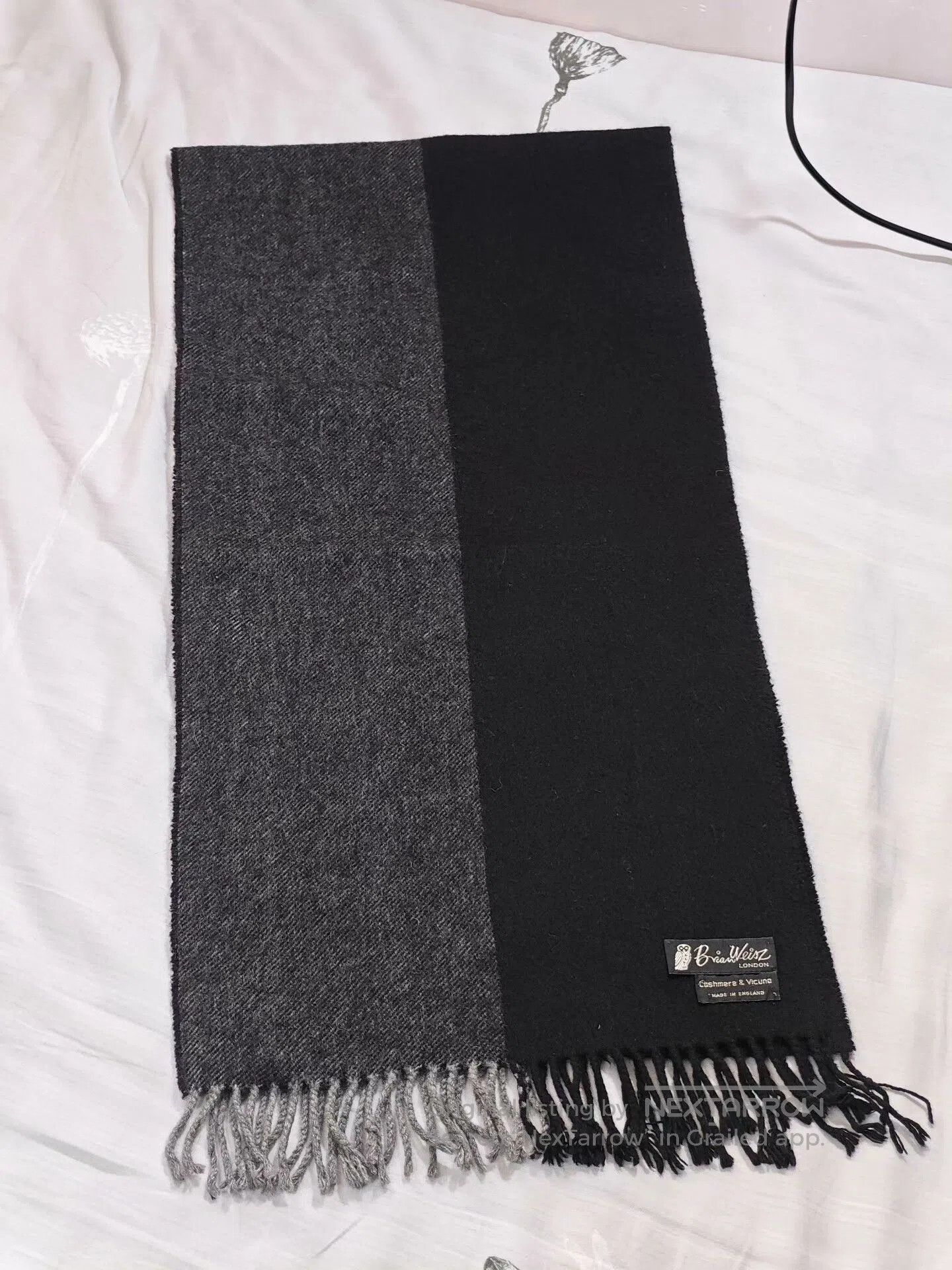 Japanese Brand Brian Weisz Cashmere Blend Scarf. Size ONE SIZE - 1 Thumbnail