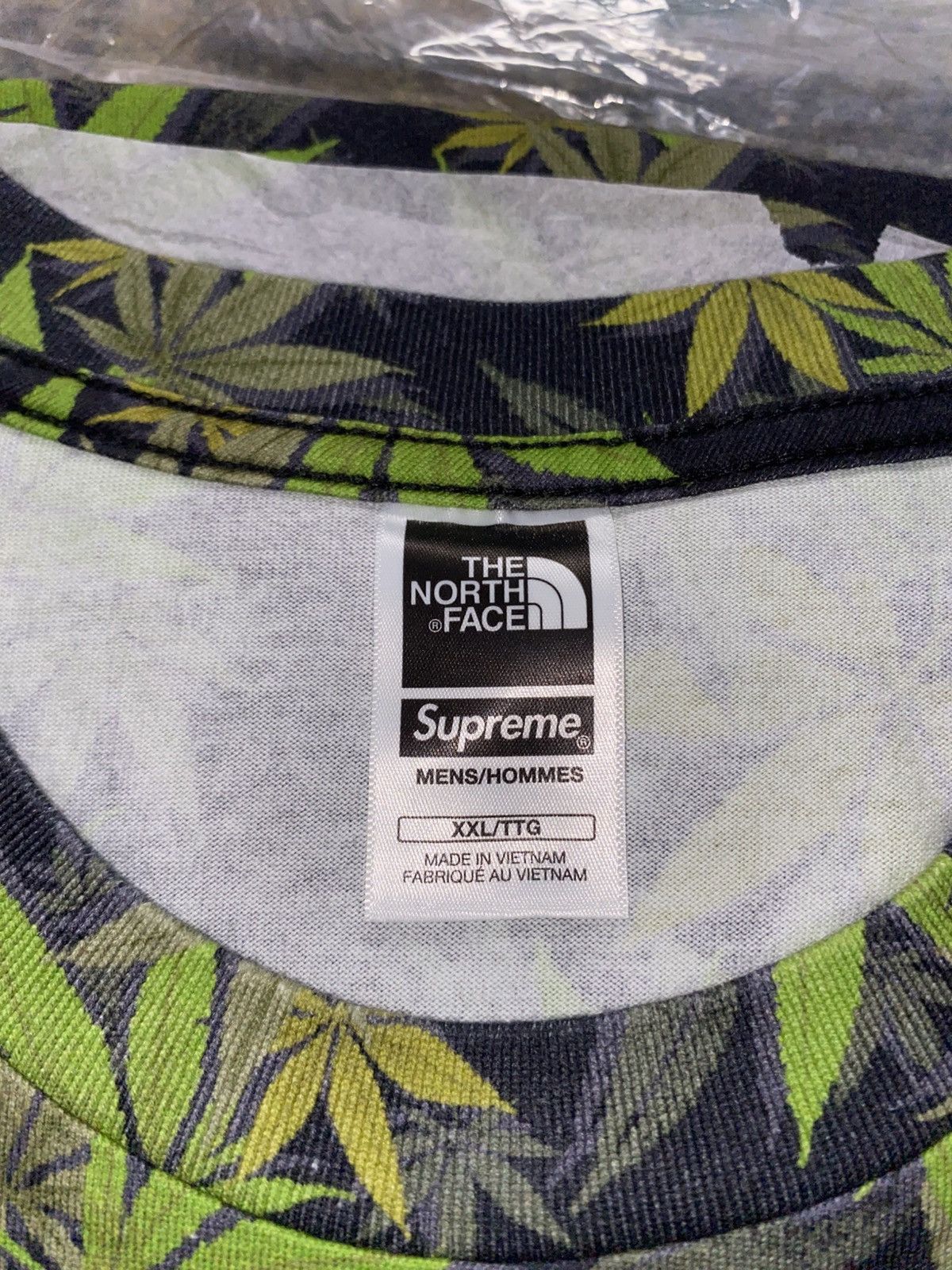 Supreme × The North Face Supreme The North Face Leaf S/S Top Size US XXL / EU 58 / 5 - 4 Thumbnail
