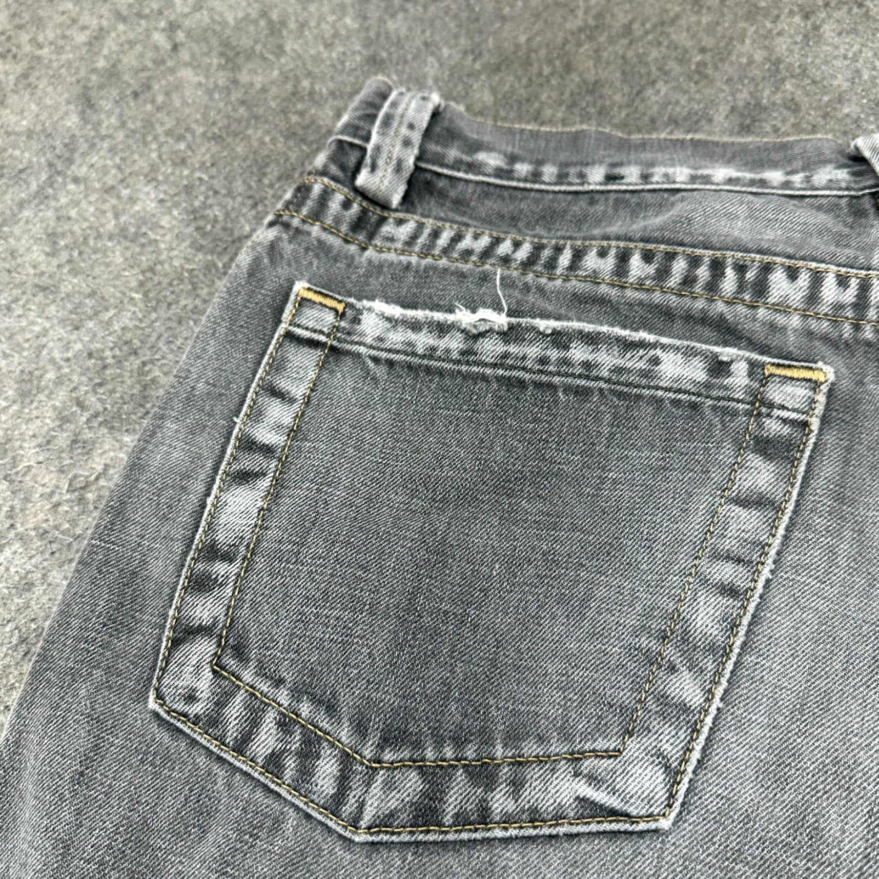 Diesel VINTAGE Diesel Jeans Mens 34x29 Gray Distressed Slim Straight 5-Pocket Denim Cotton Cotton Blend City 90s Bohemian Retro Theme Mens Size US 34 / EU 50 - 3 Thumbnail