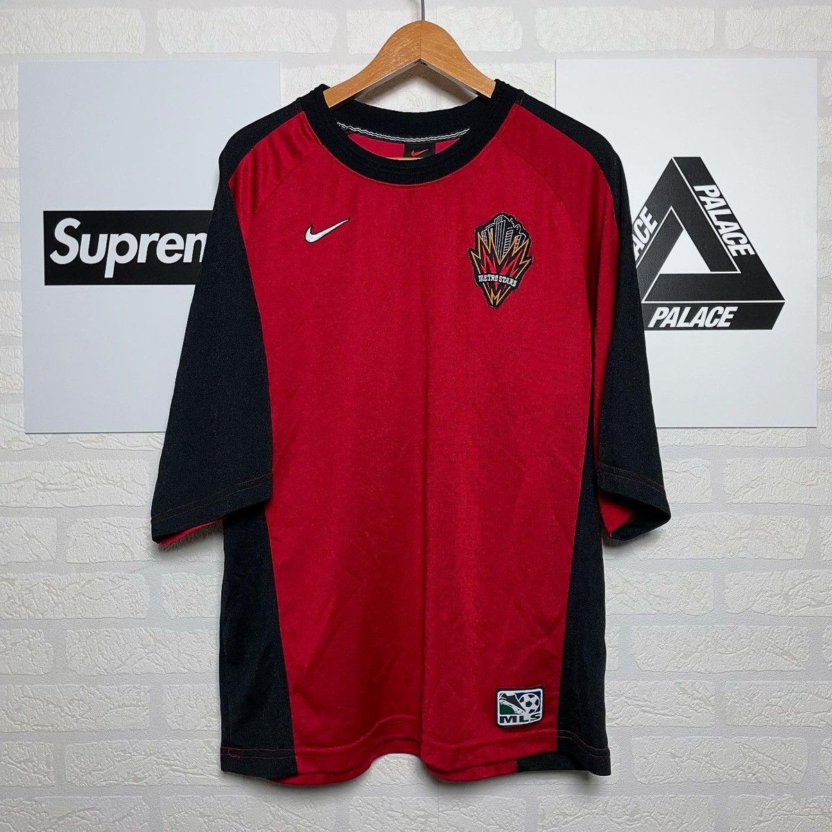 Nike Jersey t-shirt new york metrostars 1997 1998 Vintage Nike Size US L / EU 52-54 / 3 - 1 Thumbnail