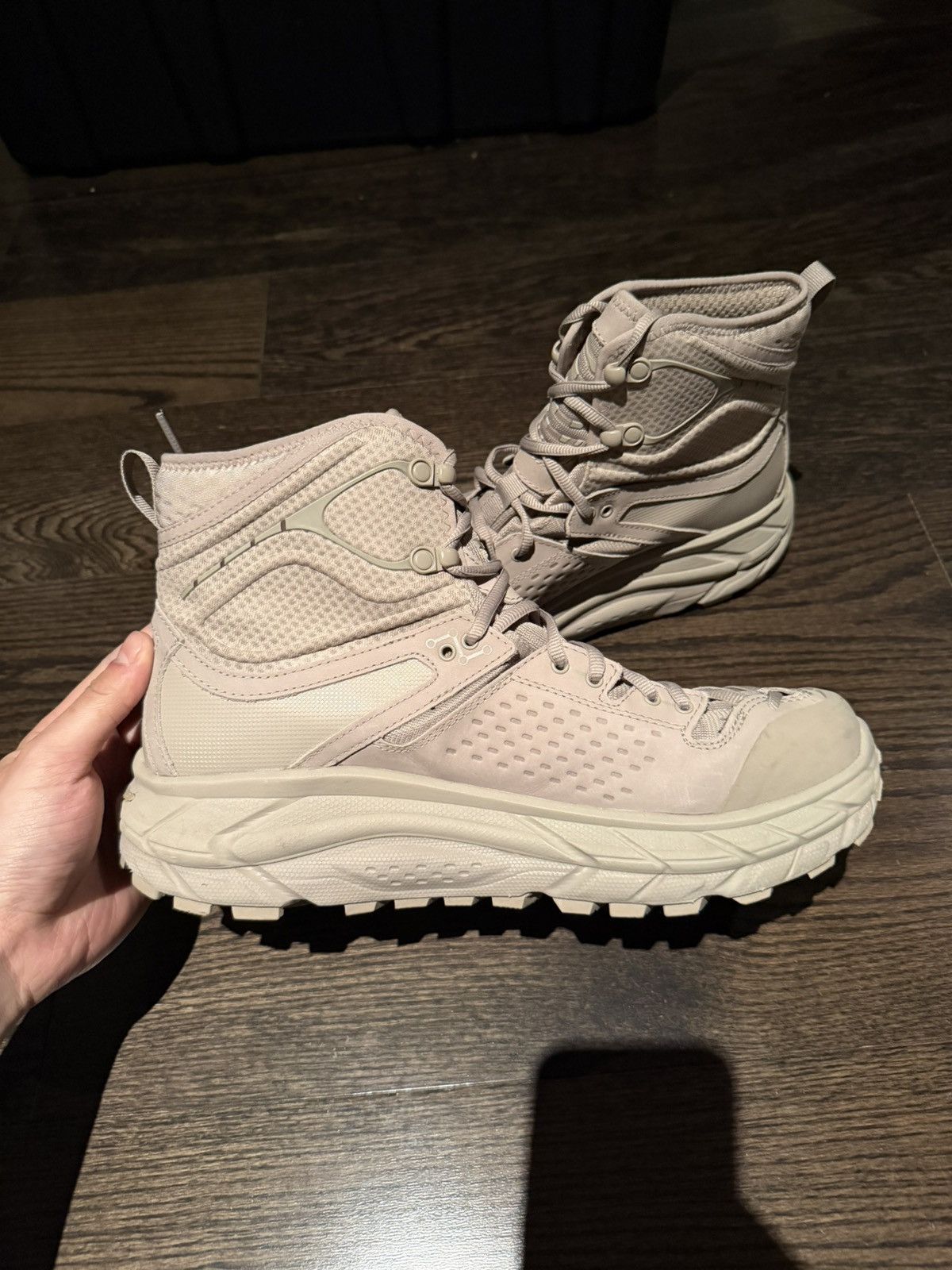 Hoka HOKA ONE ONE Tor Ultra High Size US 10 / EU 43 - 5 Thumbnail