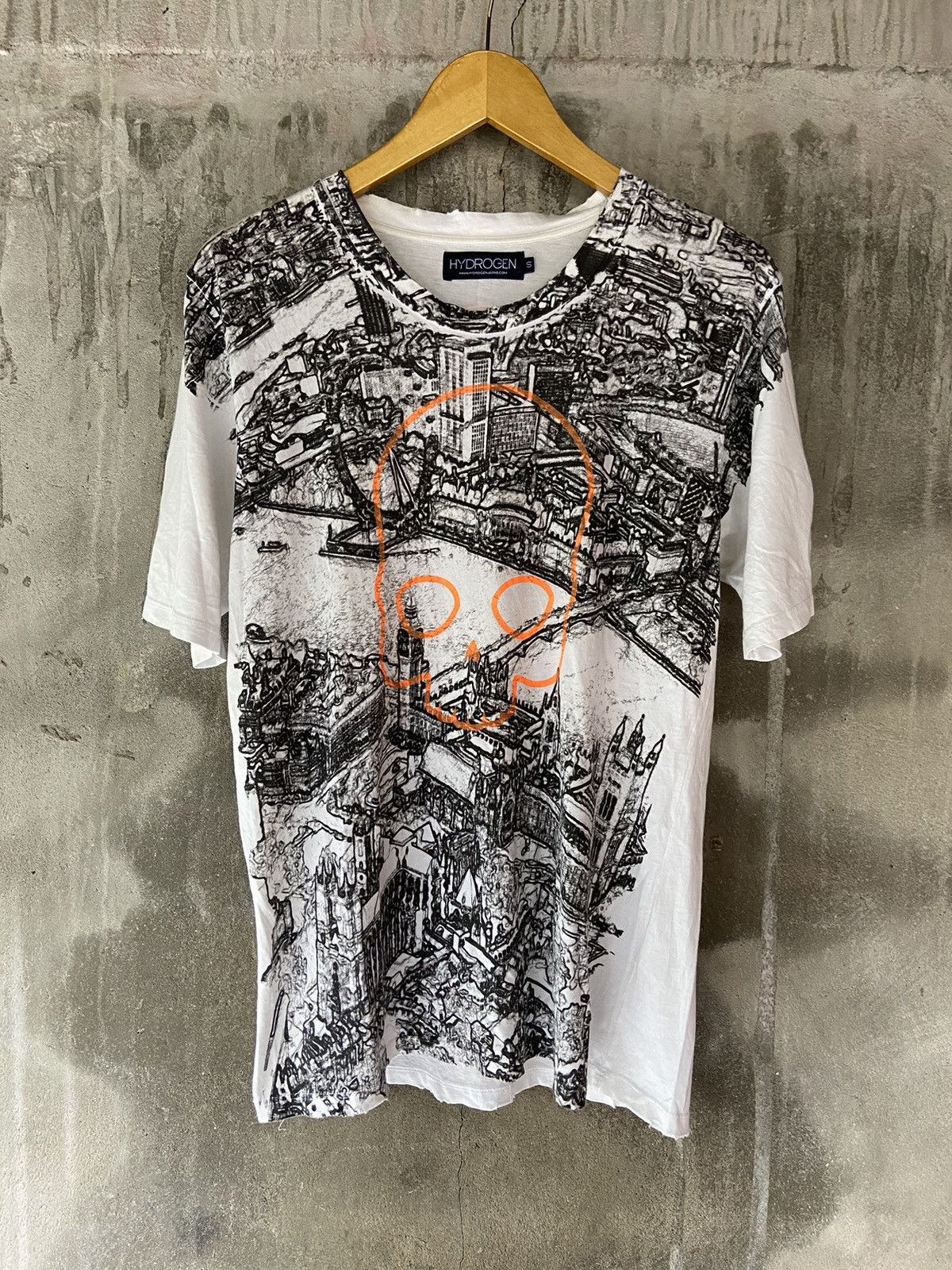 Beauty Beast × Hysteric Glamour × Japanese Brand WITCHES SABBATH MOUSSY KNIT 2 IN 1 HYDROGEN DISTRESSED TEE Size US M / EU 48-50 / 2 - 8 Thumbnail