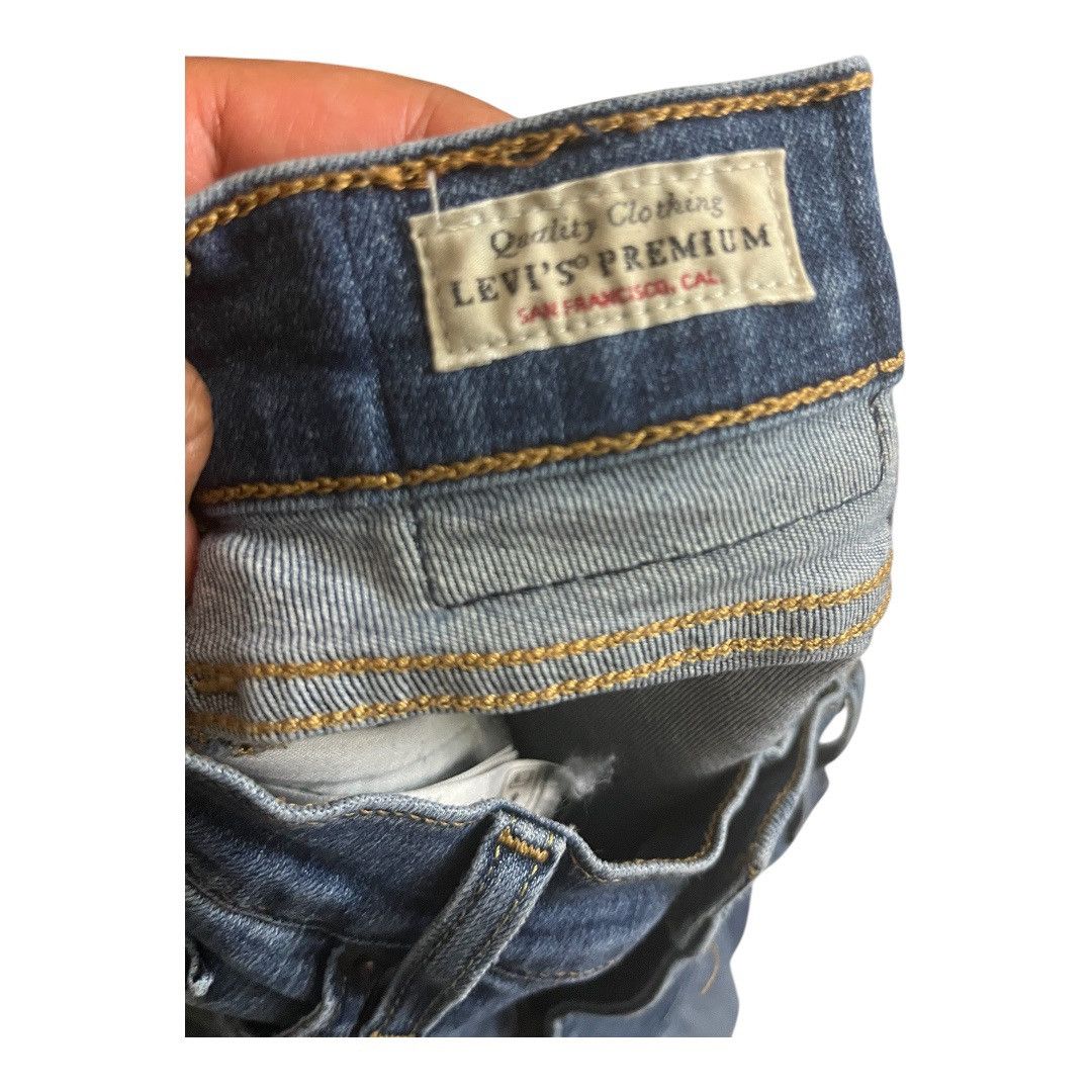 Levi's Levi's Women’s Ripped Blue Jeans Size 30" / US 8 / IT 44 - 5 Thumbnail