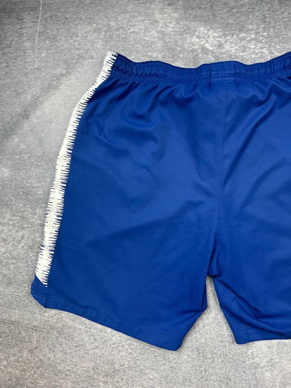 Nike NIKE CHELSEA F.C Shorts size Large Size US 34 / EU 50 - 7 Thumbnail