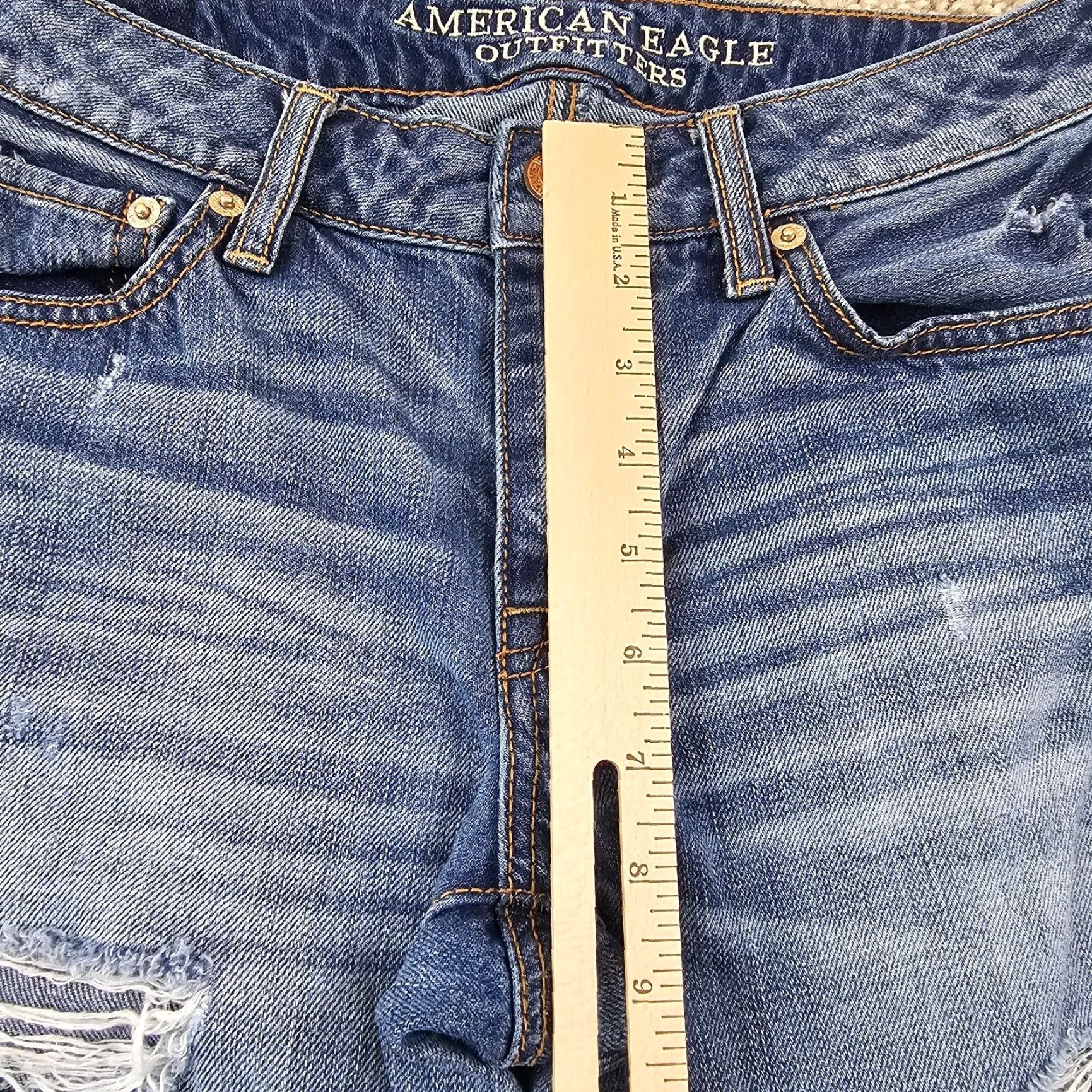American Eagle Outfitters American Eagle Boy Fit Jeans Women's 0 Light Wash Straight Button Fly Blue 28x26 Size 28" / US 6 / IT 42 - 4 Thumbnail