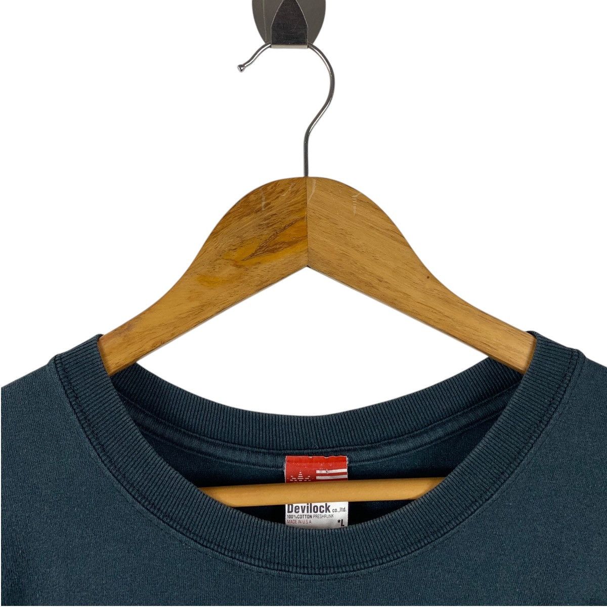 Devilock Vintage DEVILOCK Survivor japanesebrand big logo tee Size US L / EU 52-54 / 3 - 5 Thumbnail