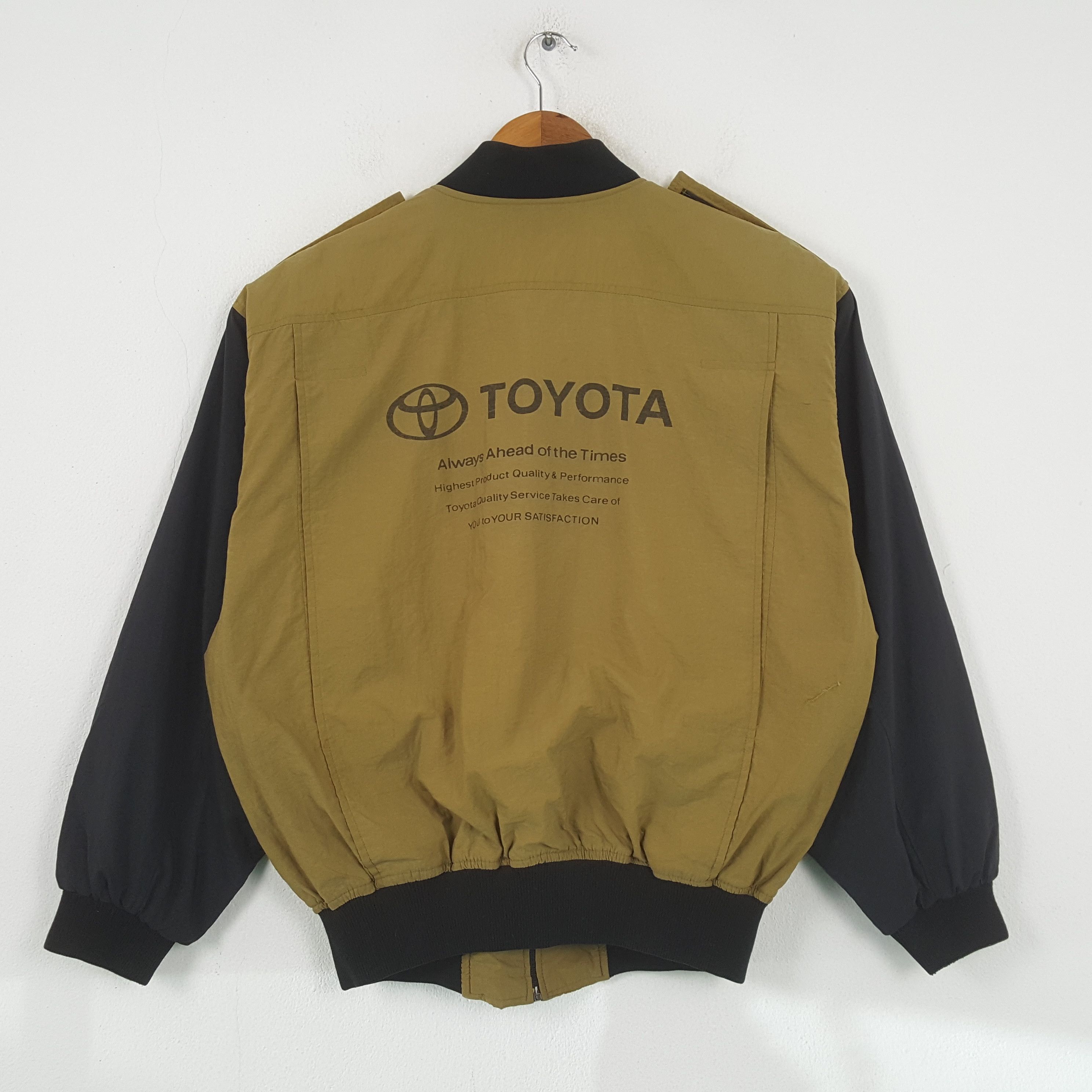 Japanese Brand × Vintage Vintage TOYOTA Japan Motorsport Racing Jacket C292N23 Size US XL / EU 56 / 4 - 1 Thumbnail