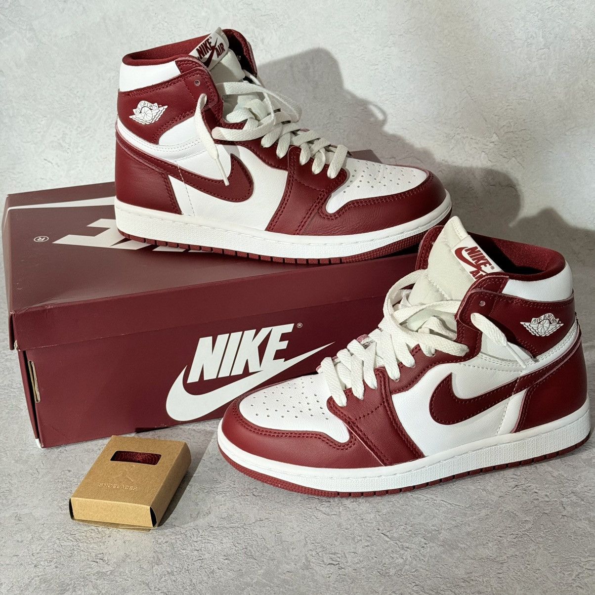 Jordan 1 Retro High OG ‘Artisanal Team Red’