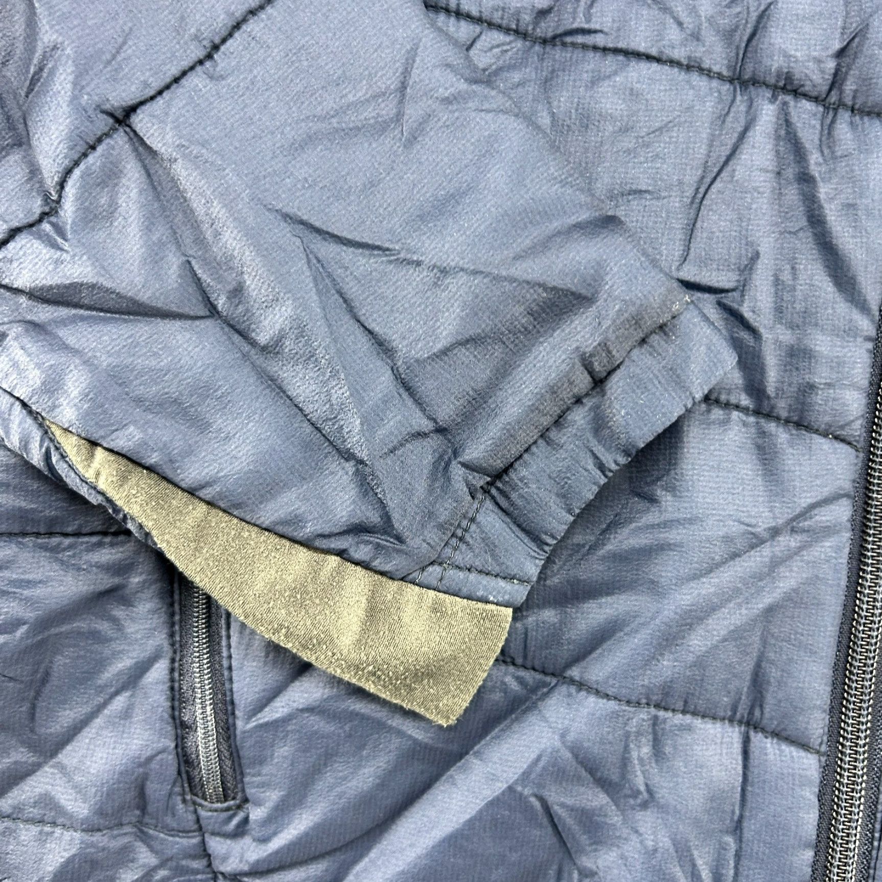 Montbell VINTAGE Montbell Jacket Womens M Blue Navy Puffer Full Zip Quilted Polyester Y2K Size M / US 6-8 / IT 42-44 - 5 Thumbnail