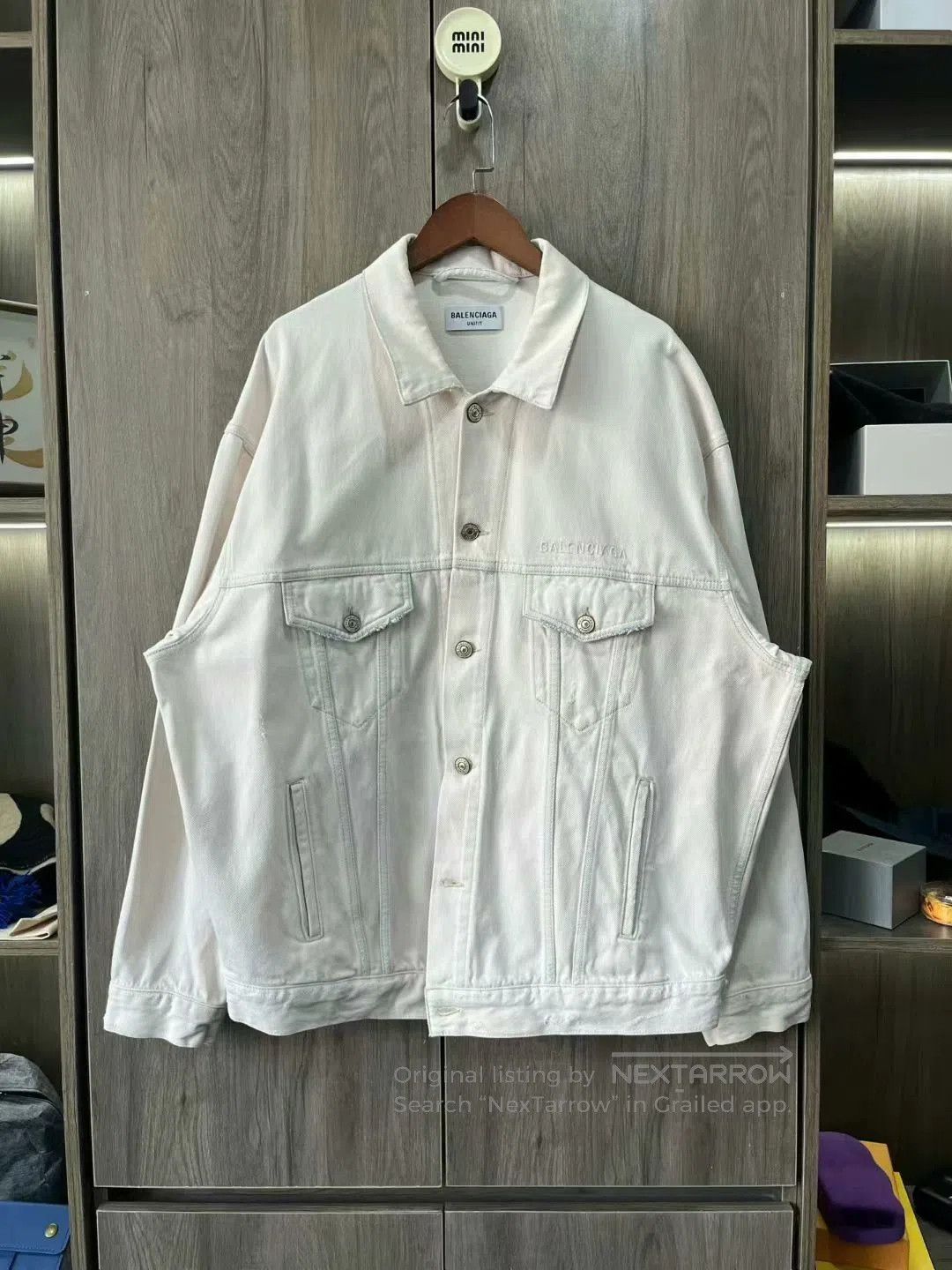 Balenciaga balenciaga white embroidered denim jacket xs. Size US XS / EU 42 / 0 - 1 Thumbnail