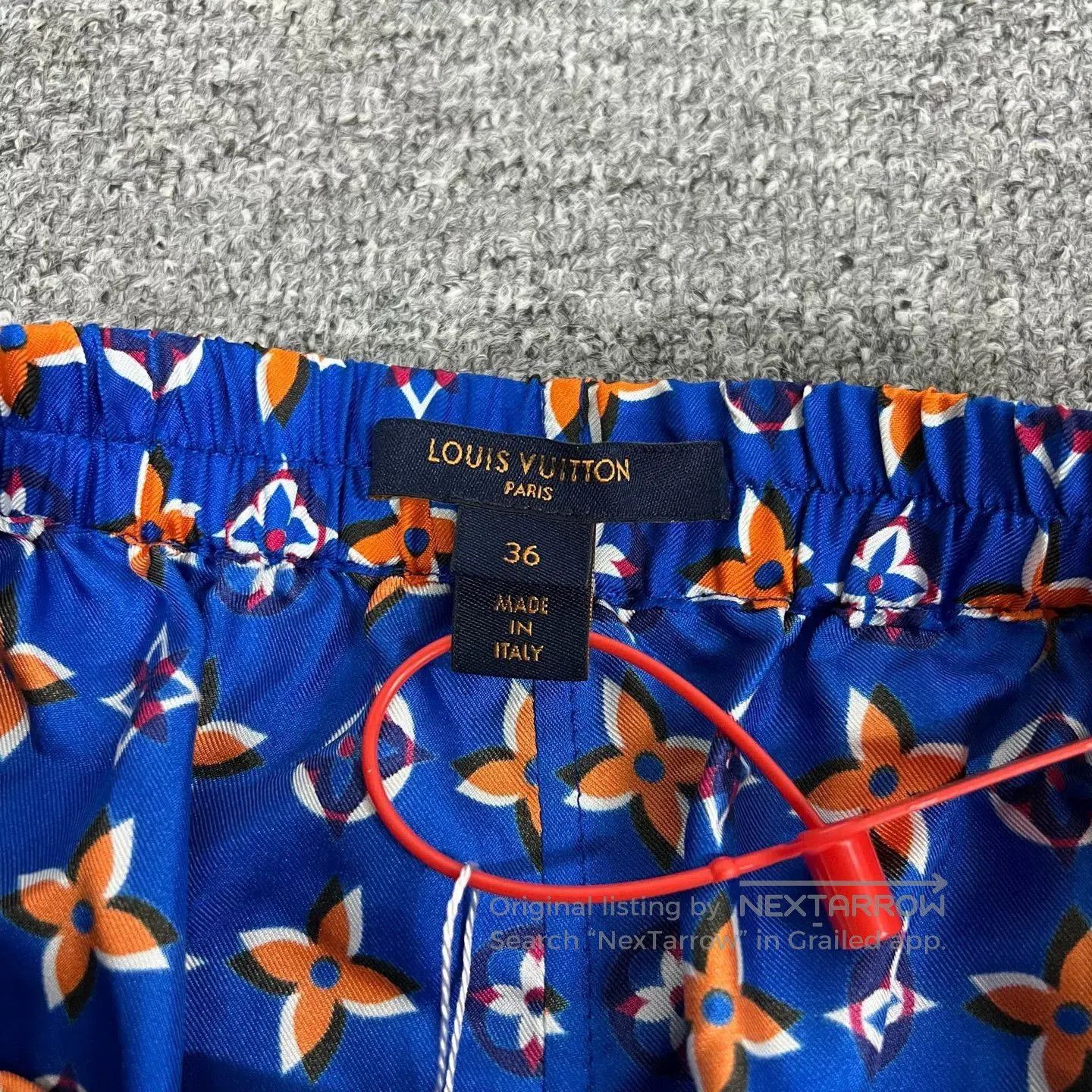 Louis Vuitton Louis Vuitton Monogram Silk Casual Shorts. Size 35" - 4 Thumbnail