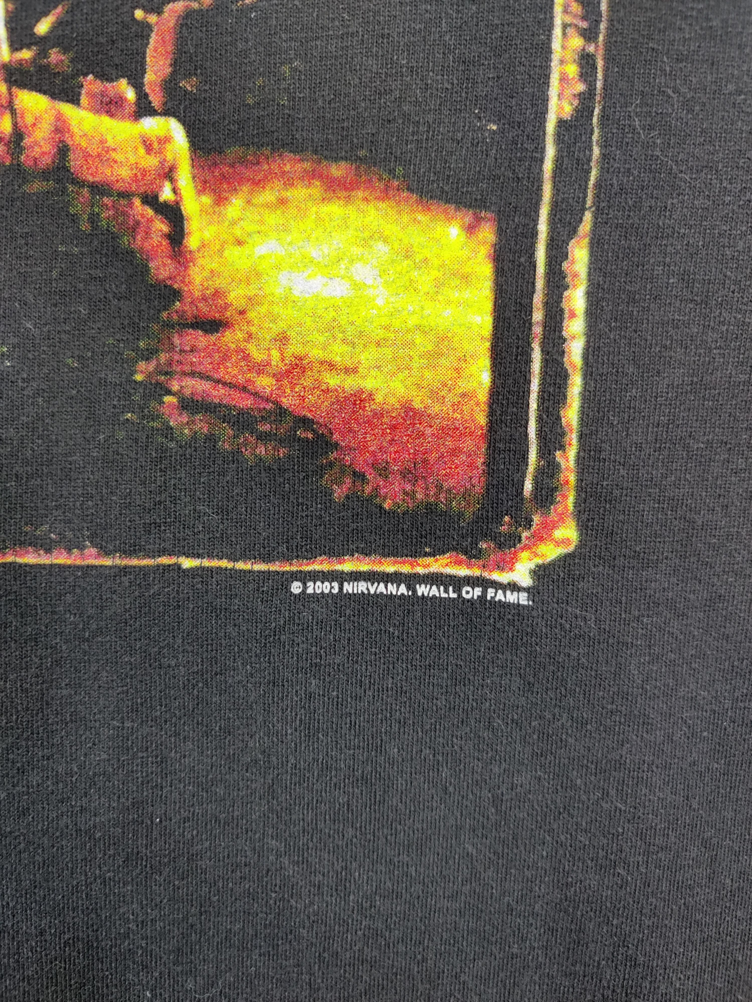 Band Tees Vintage Nirvana From The Muddy Banks Band Tee Tshirt Size US L / EU 52-54 / 3 - 7 Thumbnail