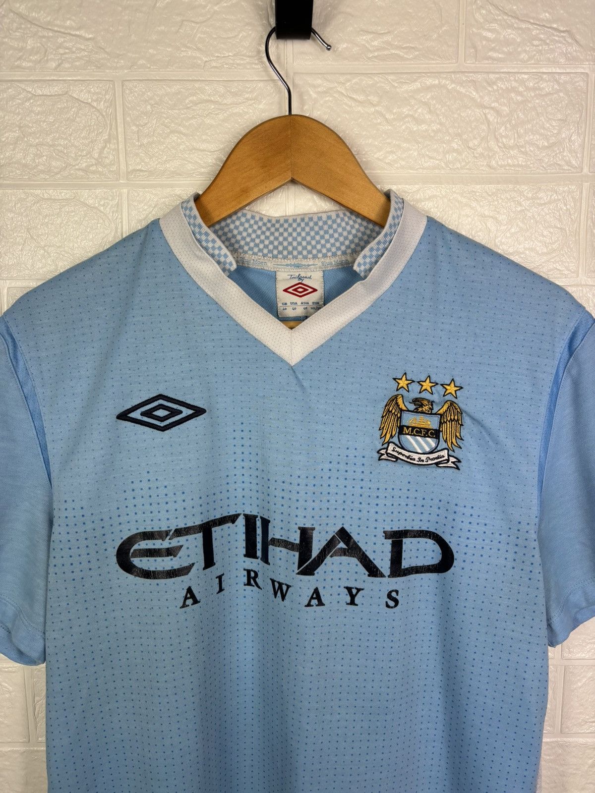 Umbro MANCHESTER CITY #21 SILVA 2011/2012 FOOTBALL SHIRT JERSEY Size US M / EU 48-50 / 2 - 4 Thumbnail