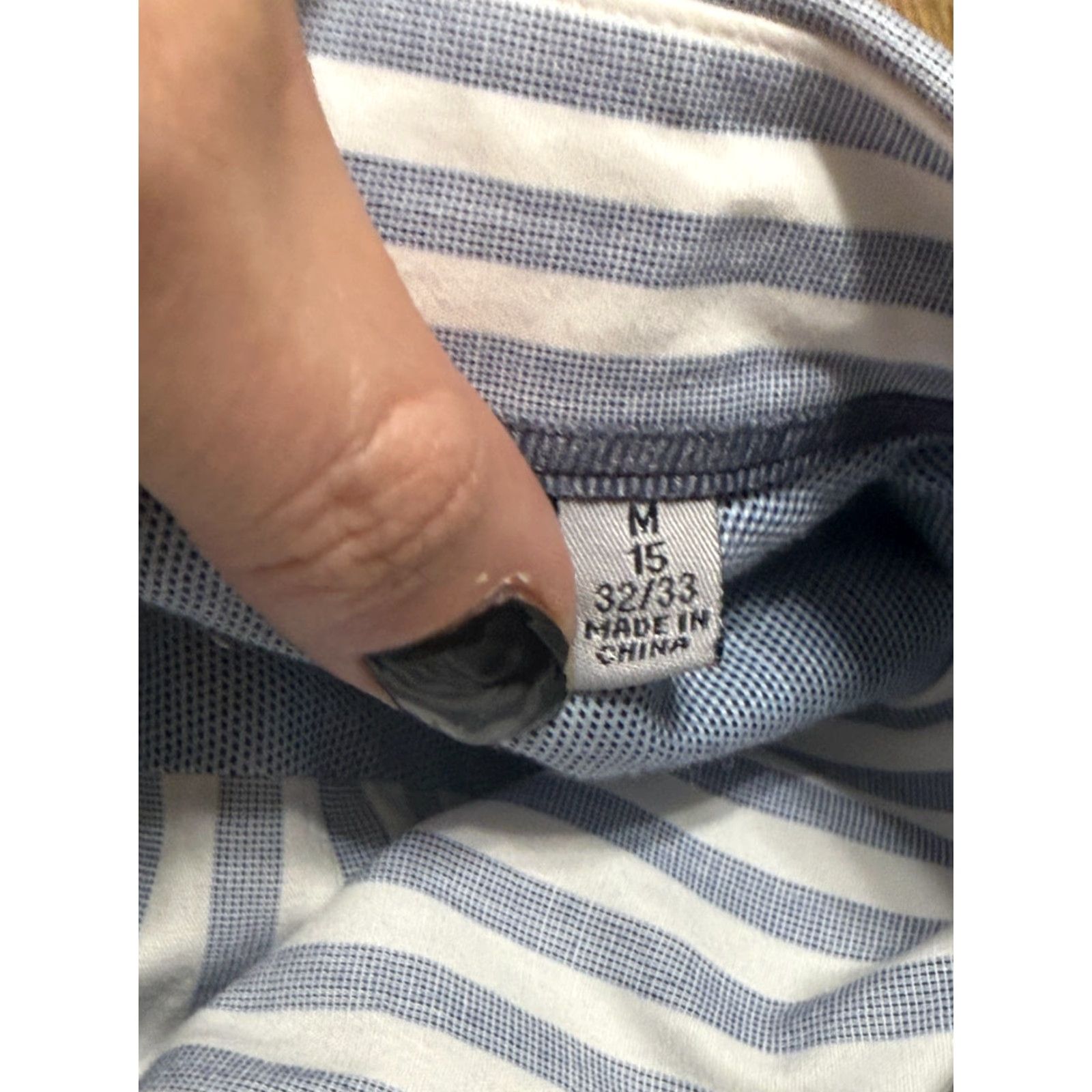 Vintage Marc New York Shirt Mens 15 32/33 Blue White Striped Button Up Authentic Fit Shirt Mens Regular Blue Striped 15 32/33 Button-Up Mens Size US M / EU 48-50 / 2 - 6 Thumbnail