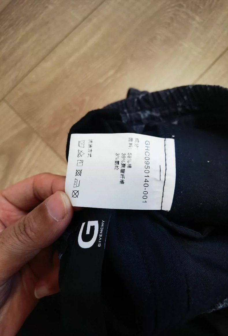 Givenchy Givenchy SizeXL Men's casual trousers, size 50, waist circu Size US 31 - 5 Thumbnail