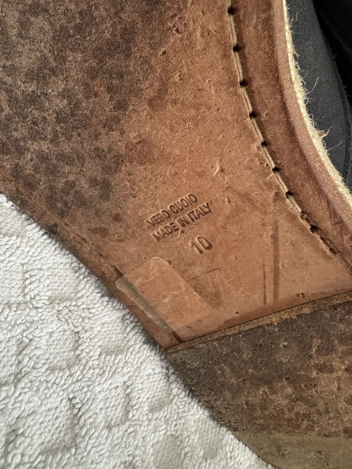 Brooks Brothers Brooks Brothers Made in Italy Suede Chukka Boots (BB4) US 10 Size US 10 / EU 43 - 12 Thumbnail