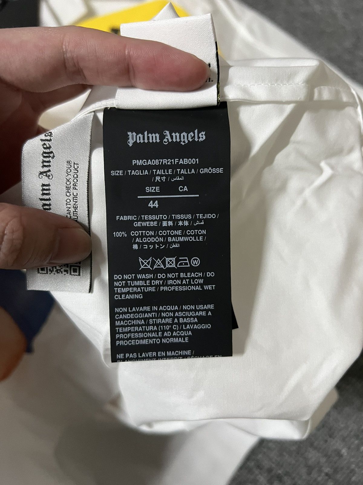 Palm Angels 「retail💲970」Brand new palm angels x smiley shirt size 44 Size US XS / EU 42 / 0 - 14 Thumbnail