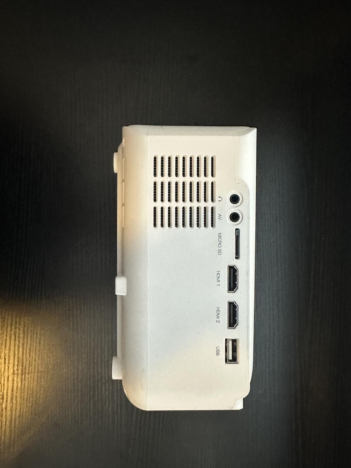 Unknown London Compact White Digital Projector Size ONE SIZE - 7 Thumbnail