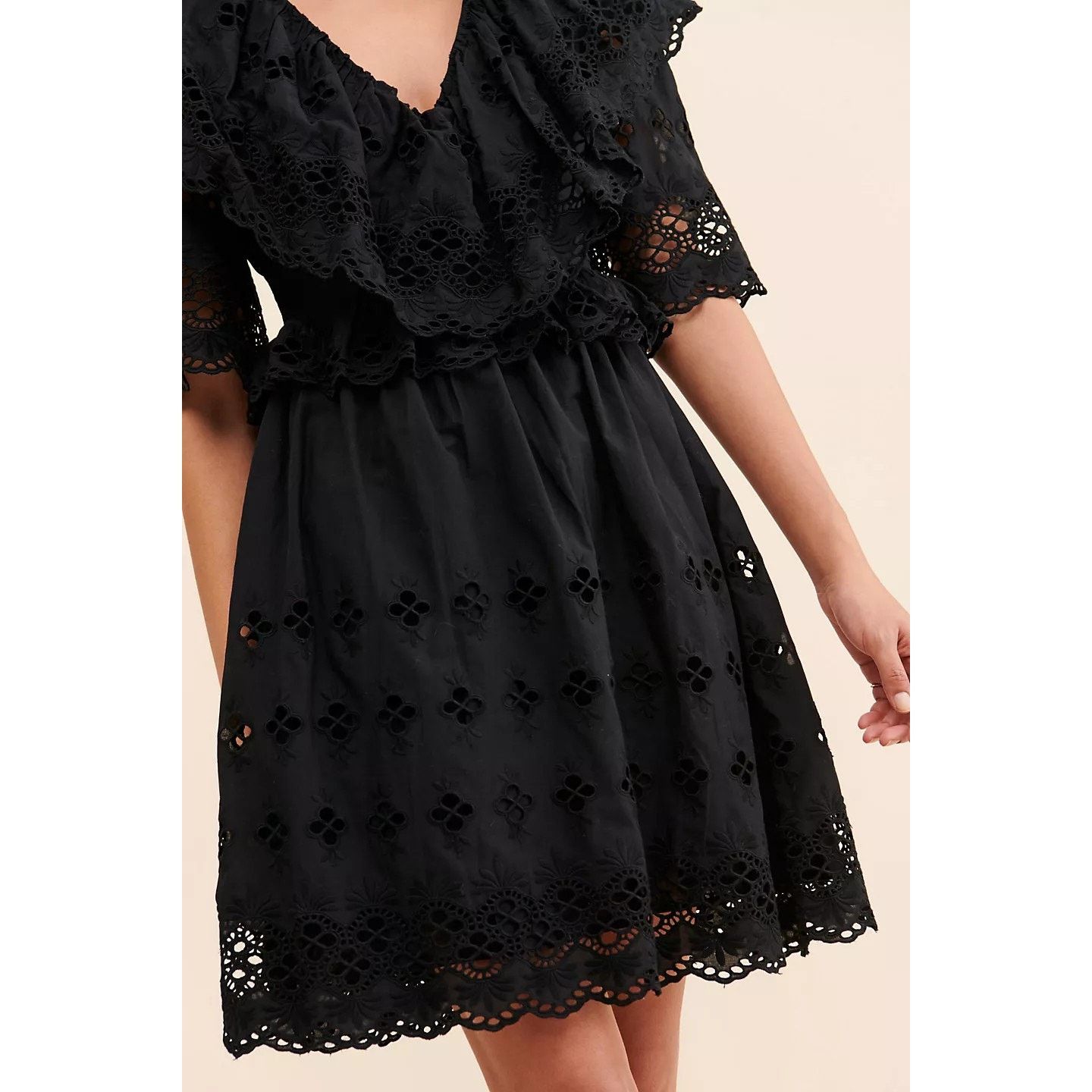 Free People New Free People Antik Batik Ally Eyelet Mini Dress $437 XS Size XS / US 0-2 / IT 36-38 - 2 Thumbnail