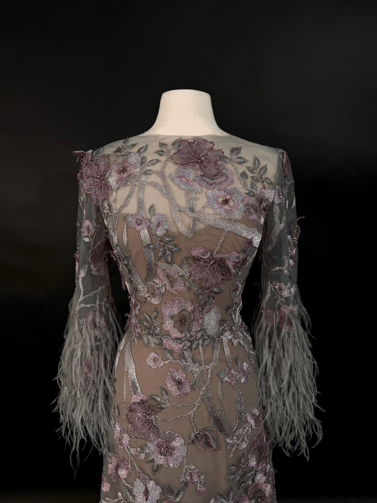 Marchesa Brand New US 10 Marchesa Evening Gown Size L / US 10 / IT 46 - 3 Thumbnail