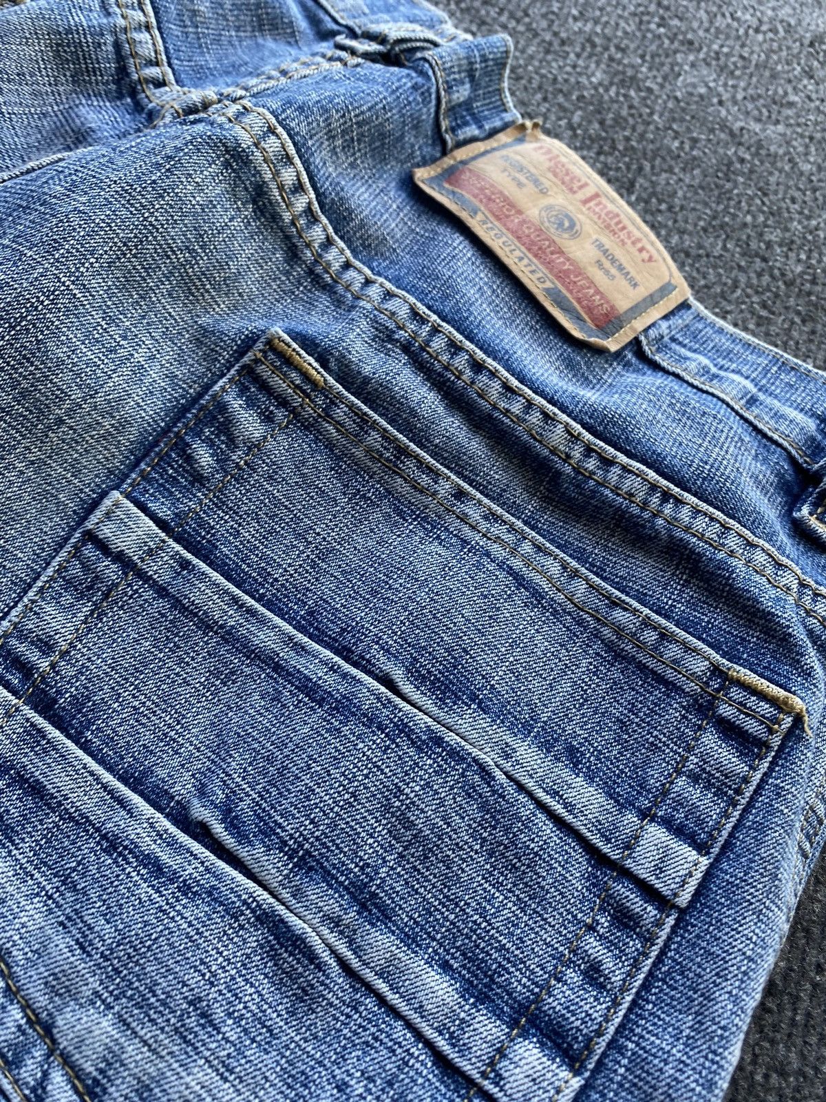 Diesel 🔥Opium Punk Diesel Blue denim jeans mens 33 bootcut goth Size US 33 - 20 Thumbnail