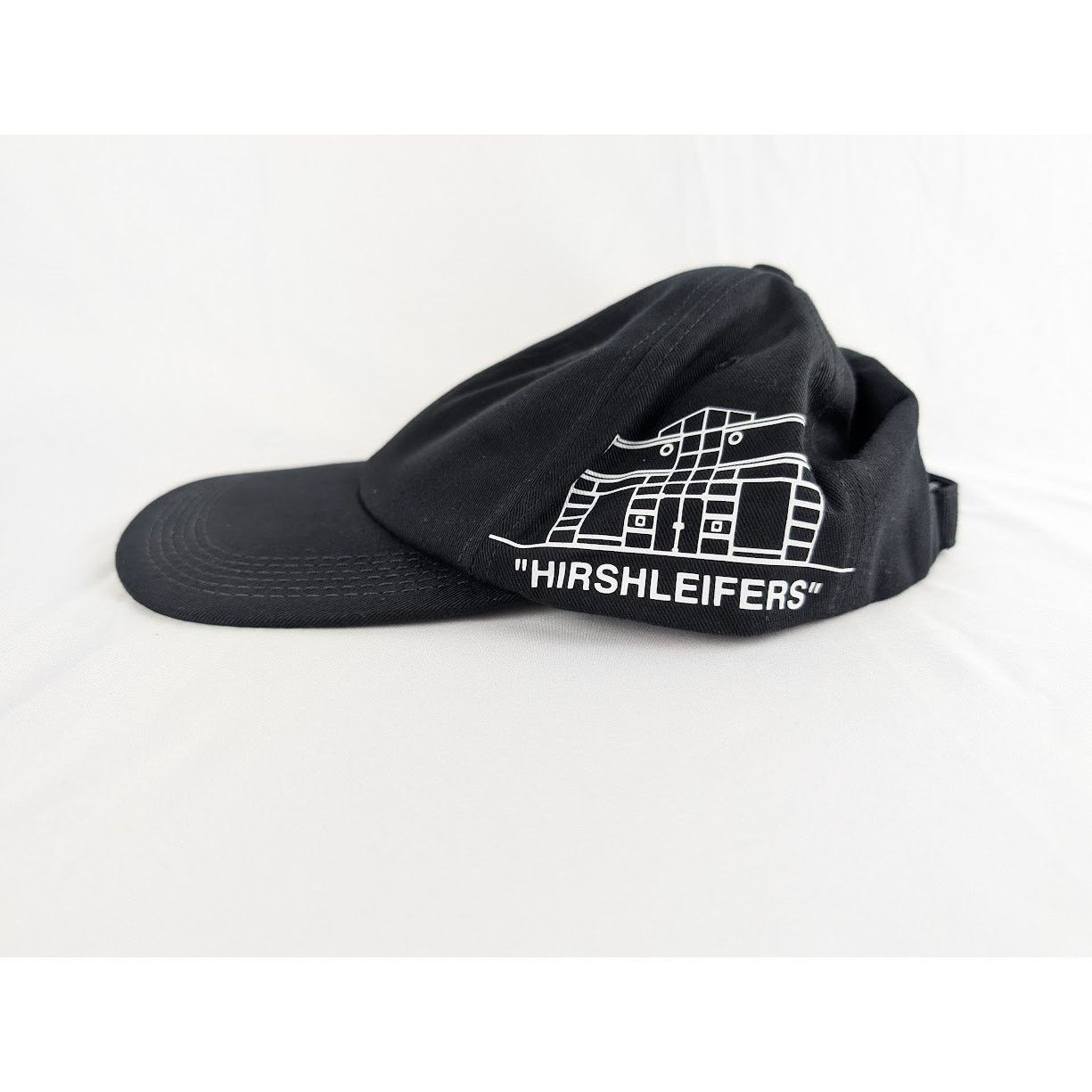 Off-White o1rshd1 Size: OS / Baseball Cap in Black / White Size ONE SIZE - 1 Thumbnail