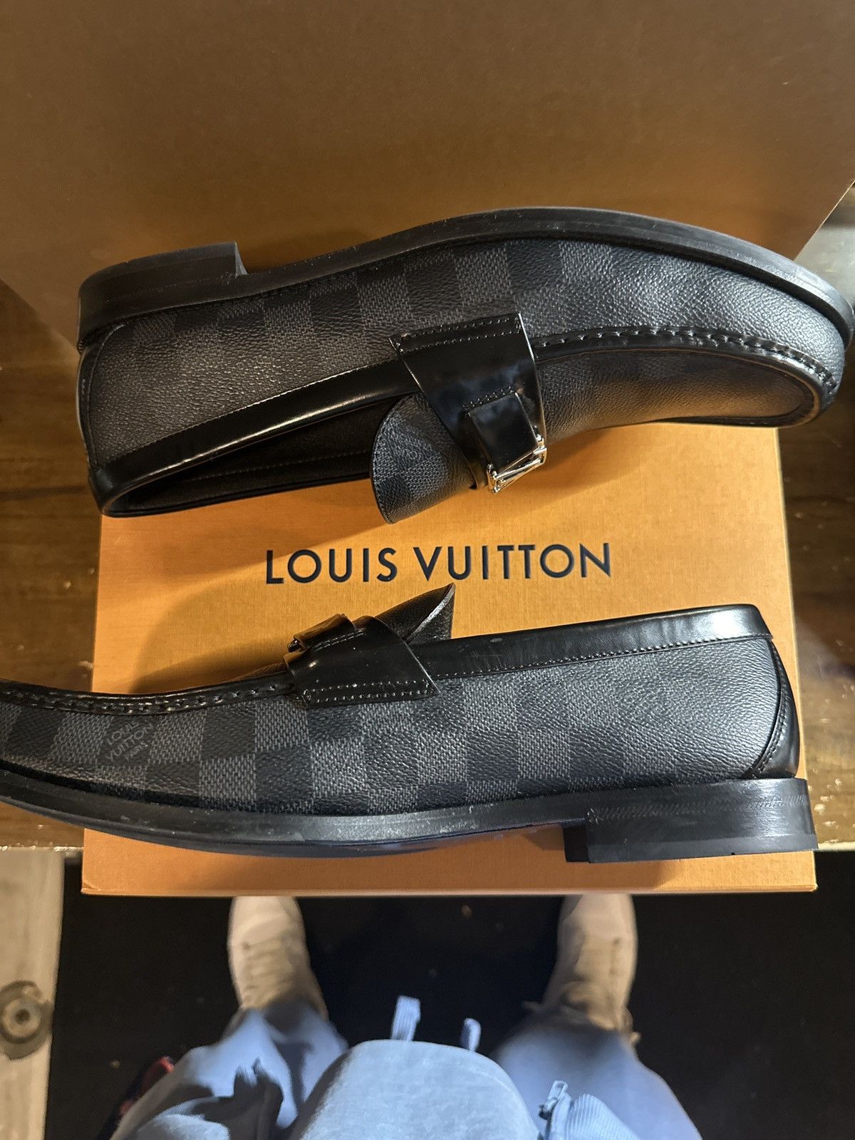 Louis Vuitton Louis Vuitton Size US 9 / EU 42 - 3 Thumbnail
