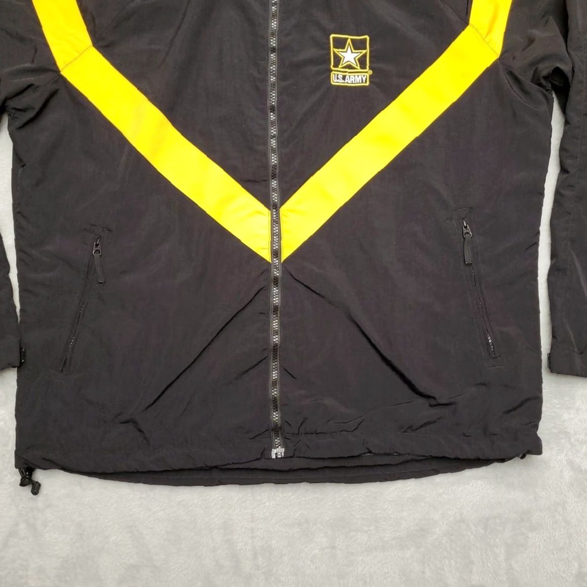 Vintage VINTAGE Army Jacket Mens L Black Yellow Physical Fitness Military Casual VTG Jacket Mens L Black Yellow VTG Army Windbreaker Casual Mens Size US L / EU 52-54 / 3 - 2 Thumbnail