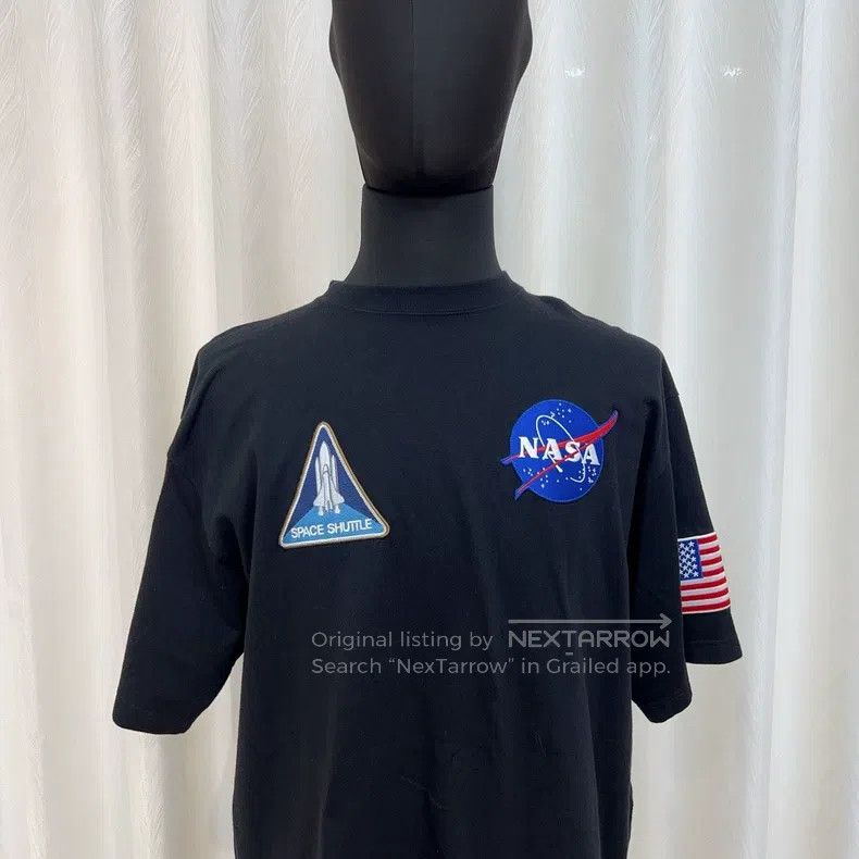 Balenciaga Balenciaga Embroidered Medal Short Sleeve Size US XS / EU 42 / 0 - 2 Thumbnail