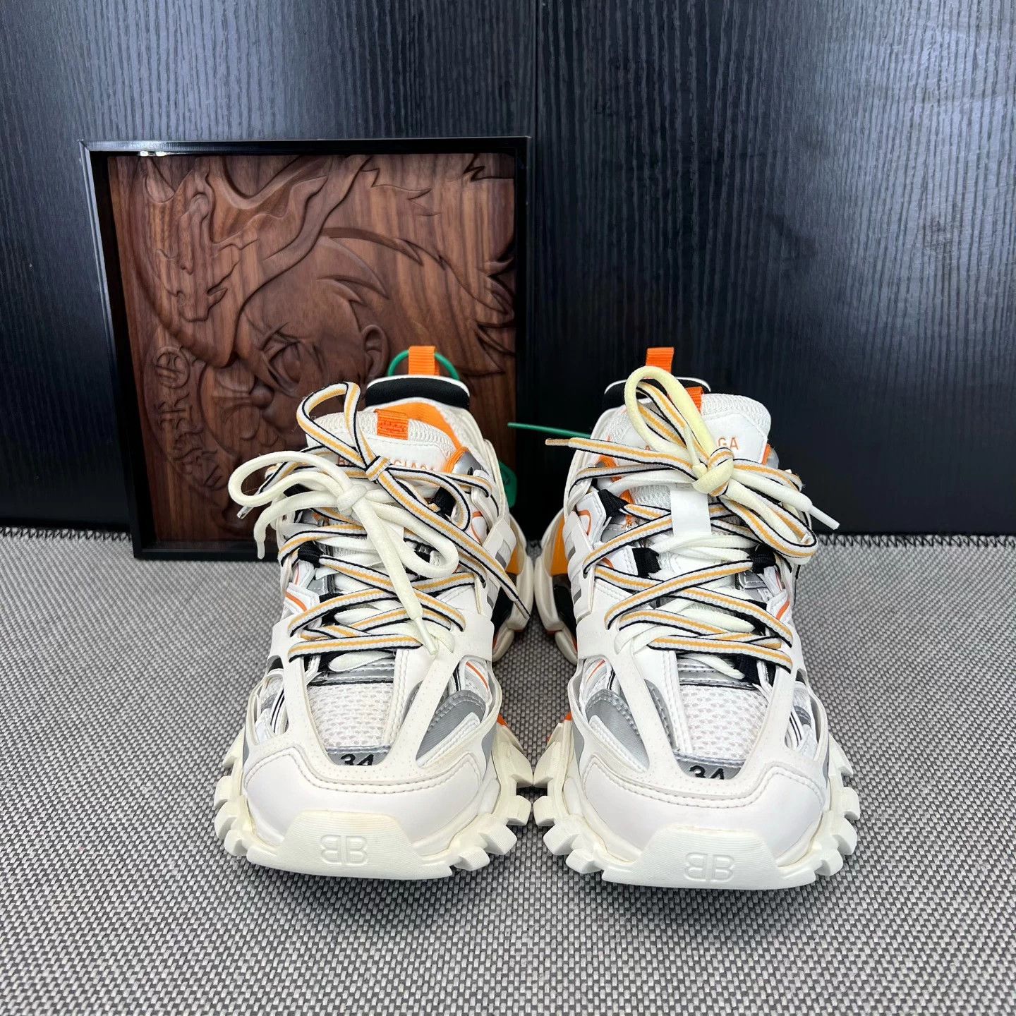 Balenciaga Balenciaga Track White Orange 34 Mint 2-3 wears OG Box Size US 4 / IT 34 - 4 Thumbnail