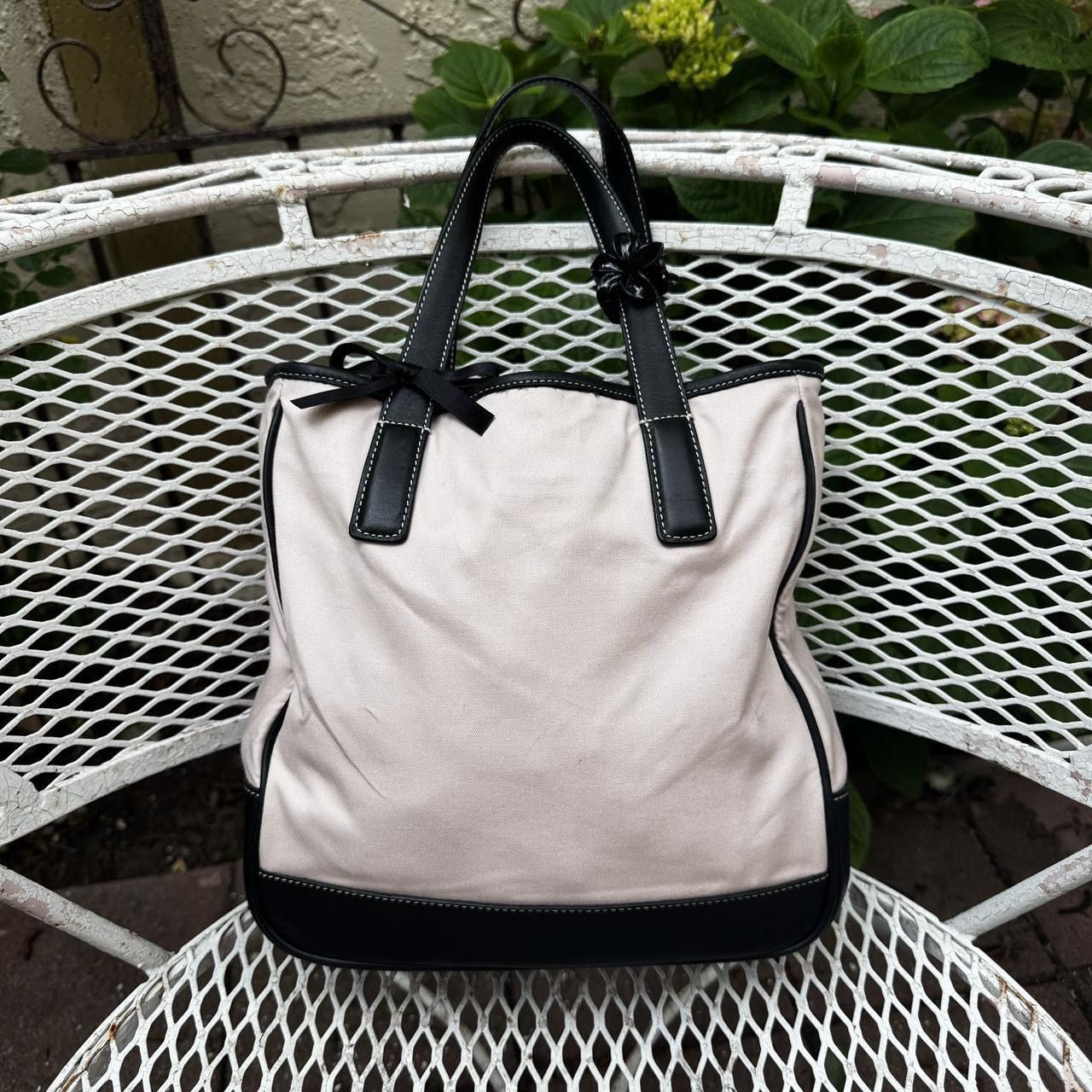 Coach Y2K Baby Pink Canvas & Black Leather Coach Bag Size ONE SIZE - 1 Thumbnail
